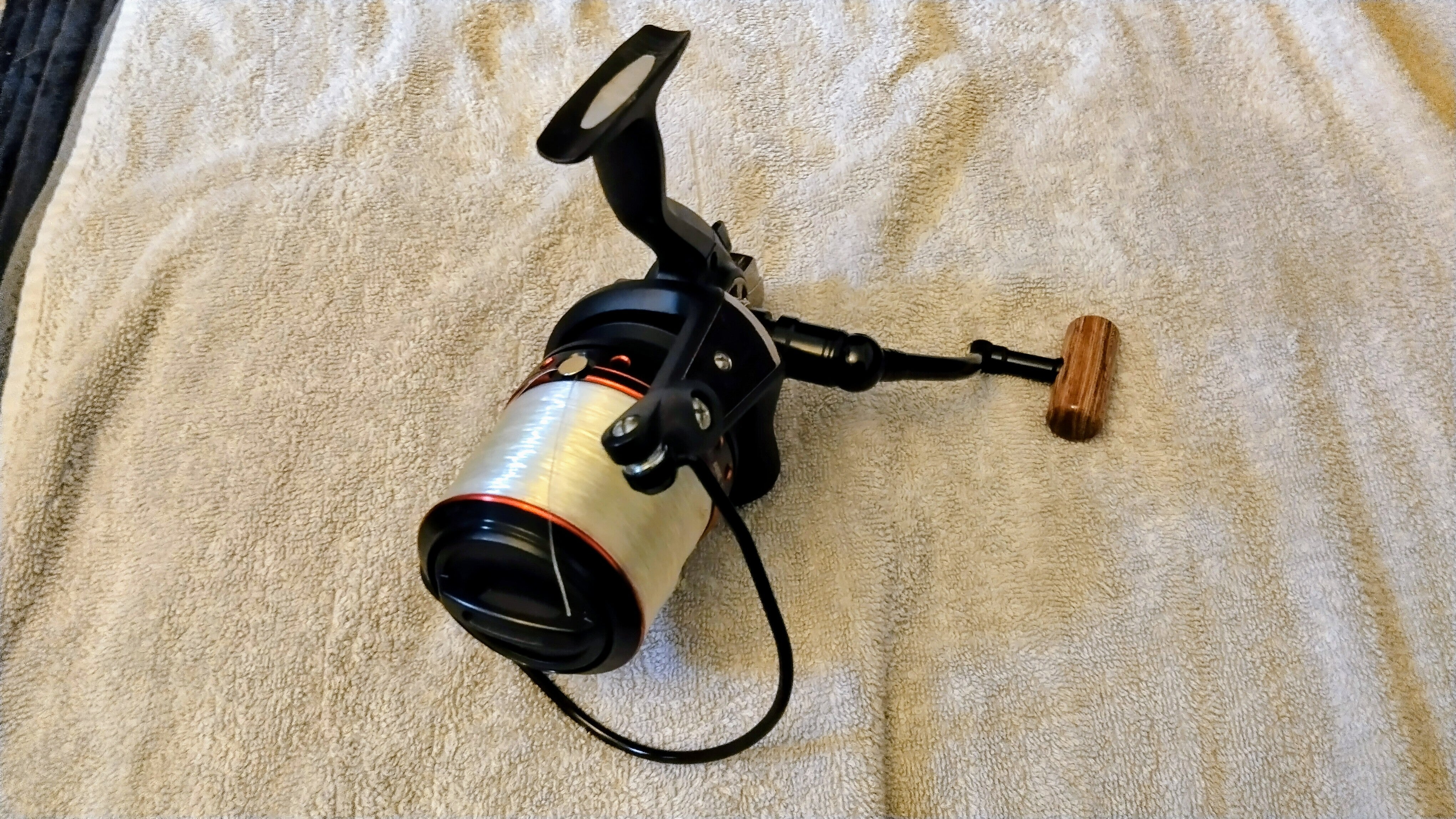 Sonik AVX 10000 Surf Reel - Long Cast Sea Fishing / Big Pit Reel - 14 Ball Bearings