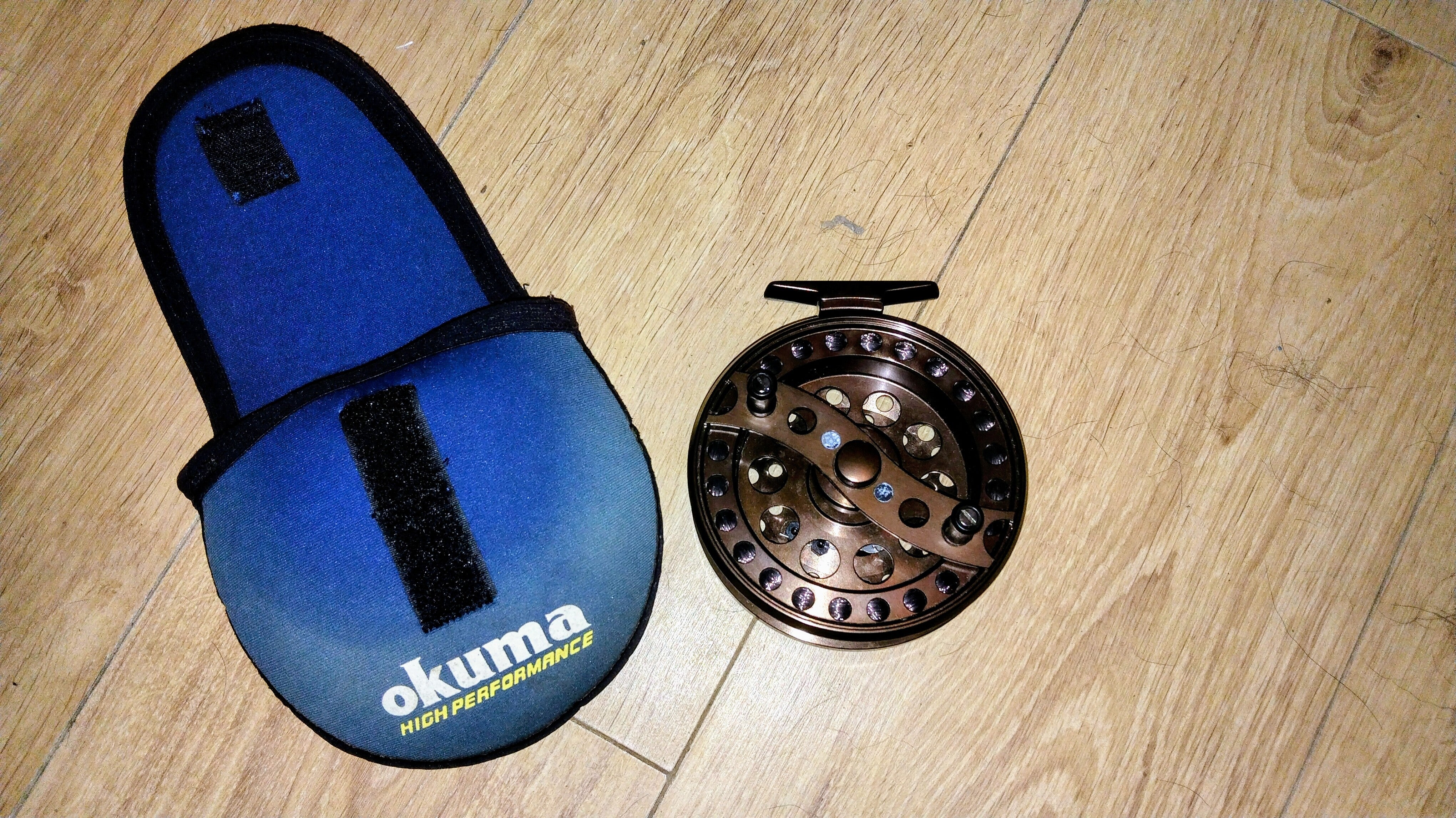 Okuma Aventa VT 1002 Centrepin Reel - 2 Bearing Model - CNC Aluminium + Pouch