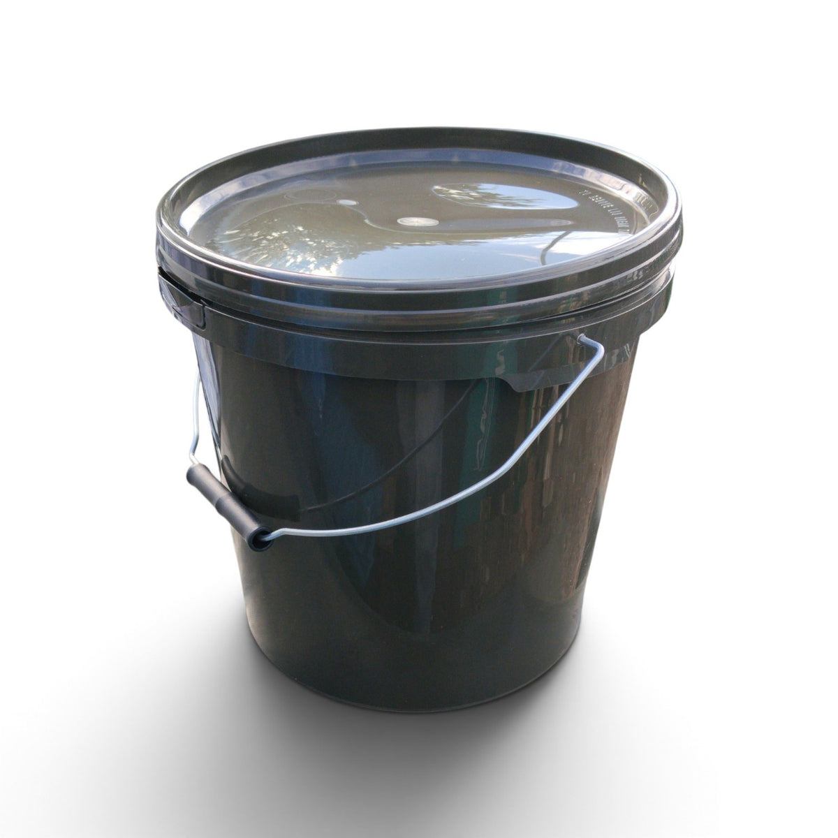 Green Fishing Bucket Range - 2.5l, 5l, 10l, 18l