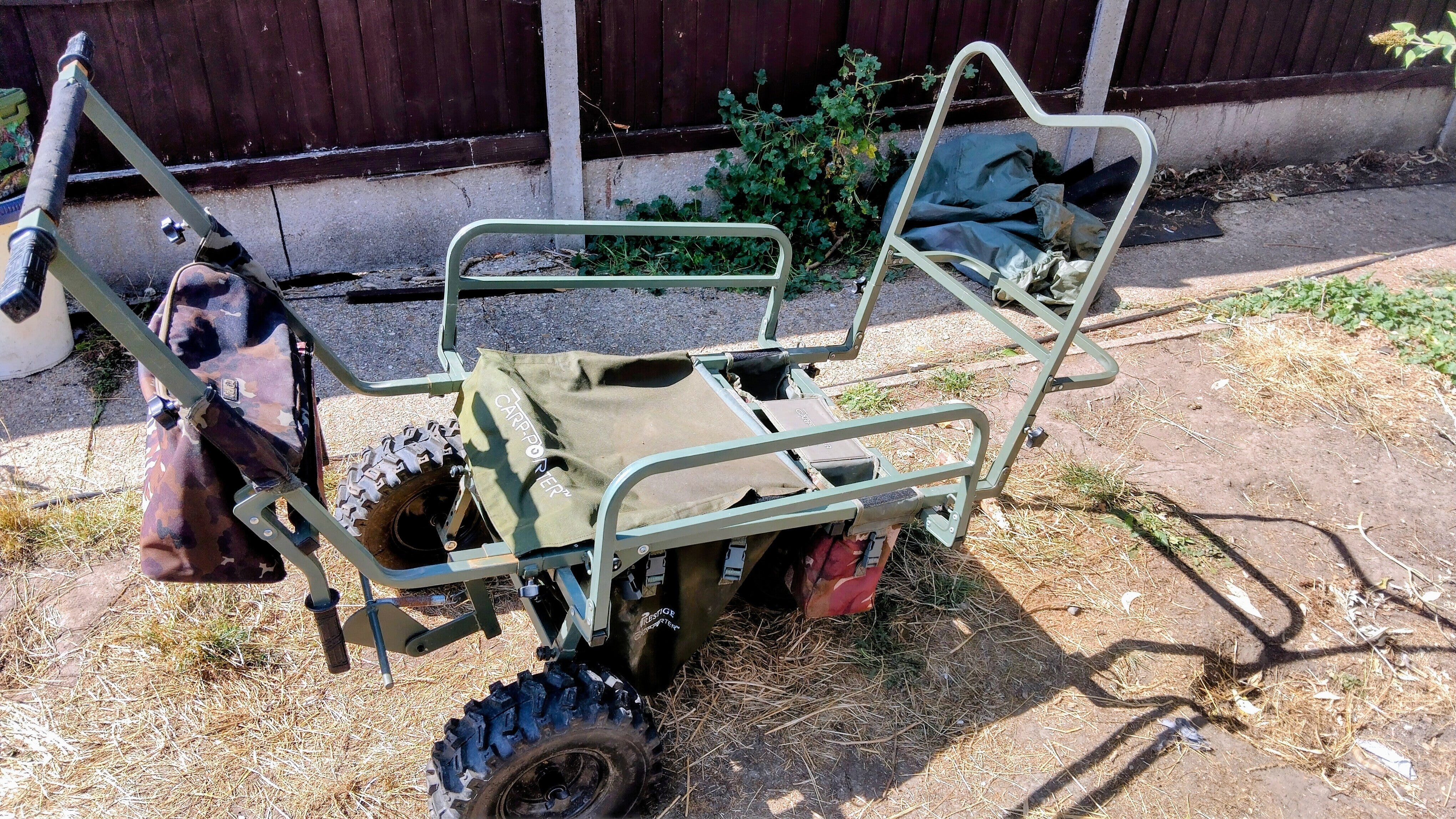 Carp Porter Big Boy TriPorter 3 Wheel Fishing Barrow Carp Tackle + Bags Cover