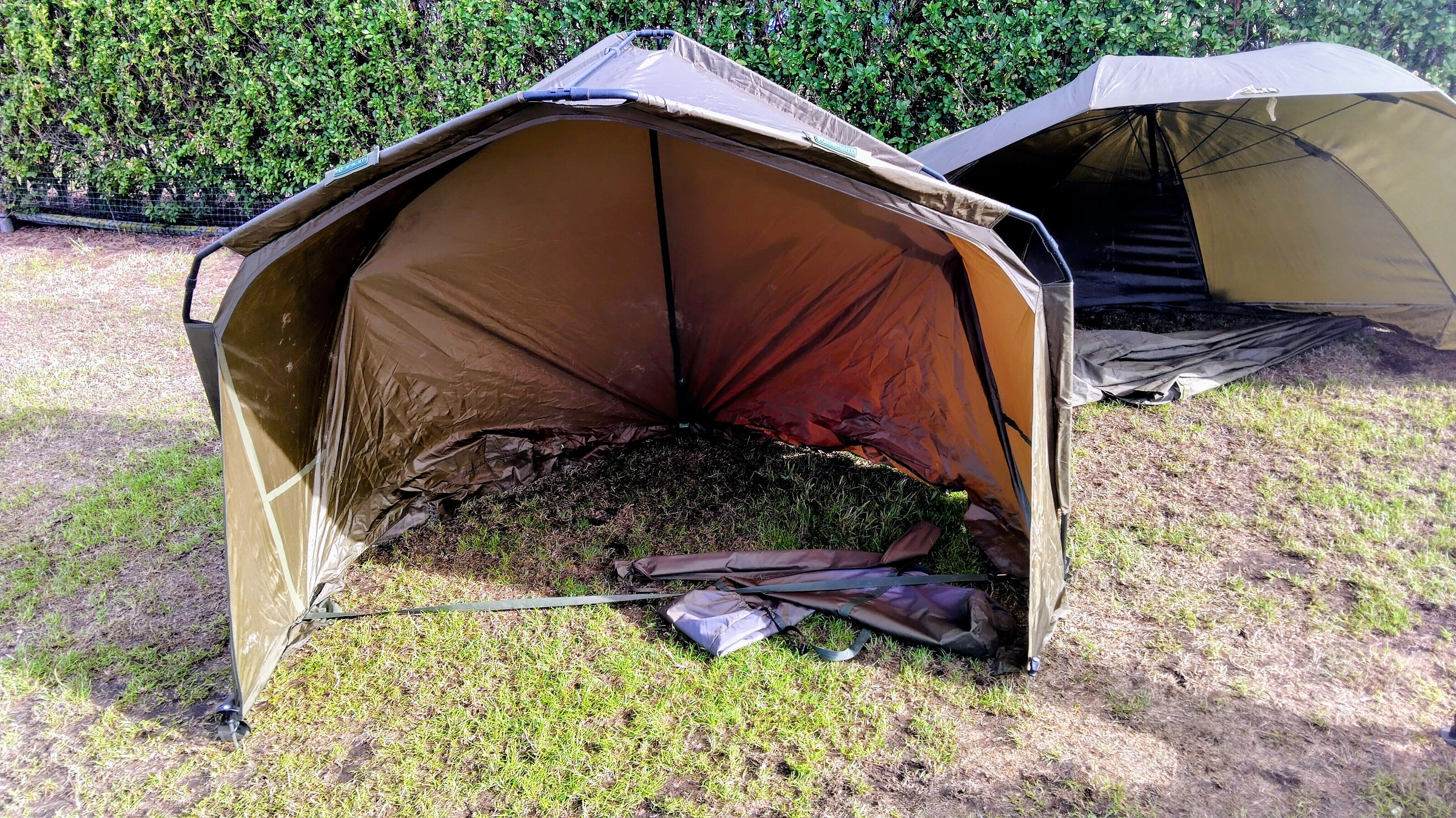 Korum Day Shelter | Fishing Brolly Shelter Very Good Used Condition