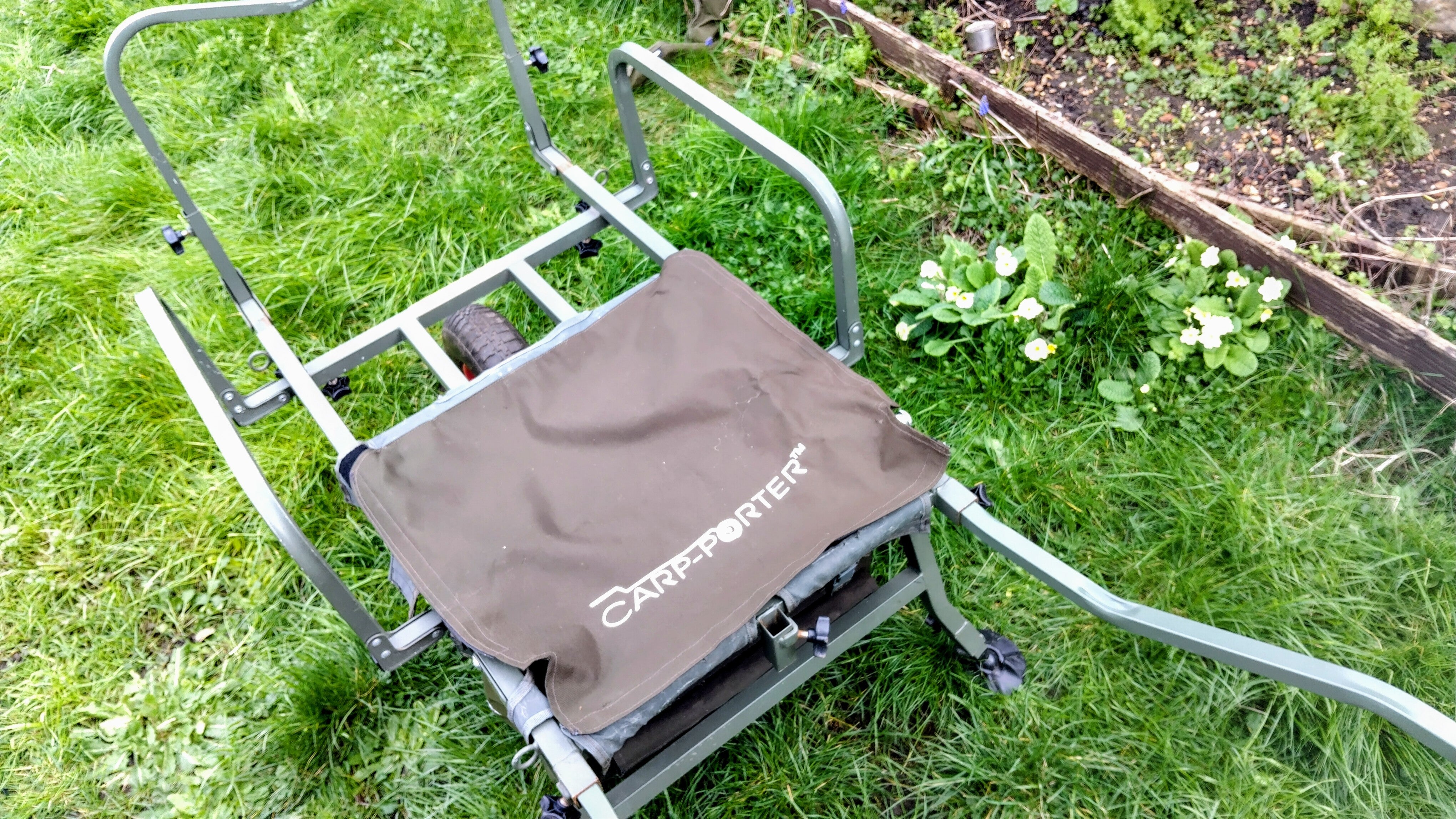 Carp Porter Fishing Barrow - Used Condition - Original Green - Reliable Carp Transport
