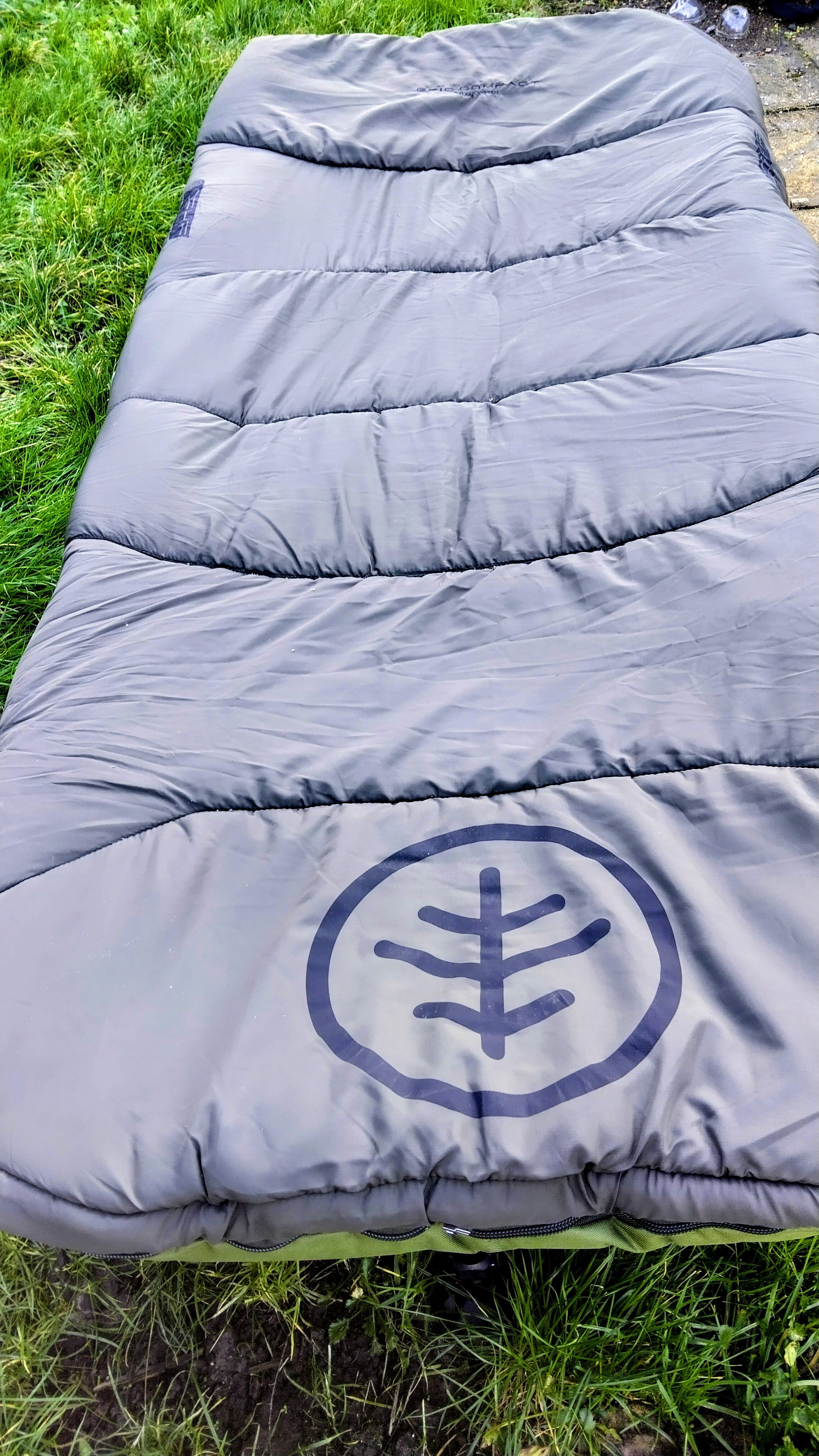 Wychwood Epic Compact Sleep System & 5 Season Bag | Barely Used | Carp Bedchair