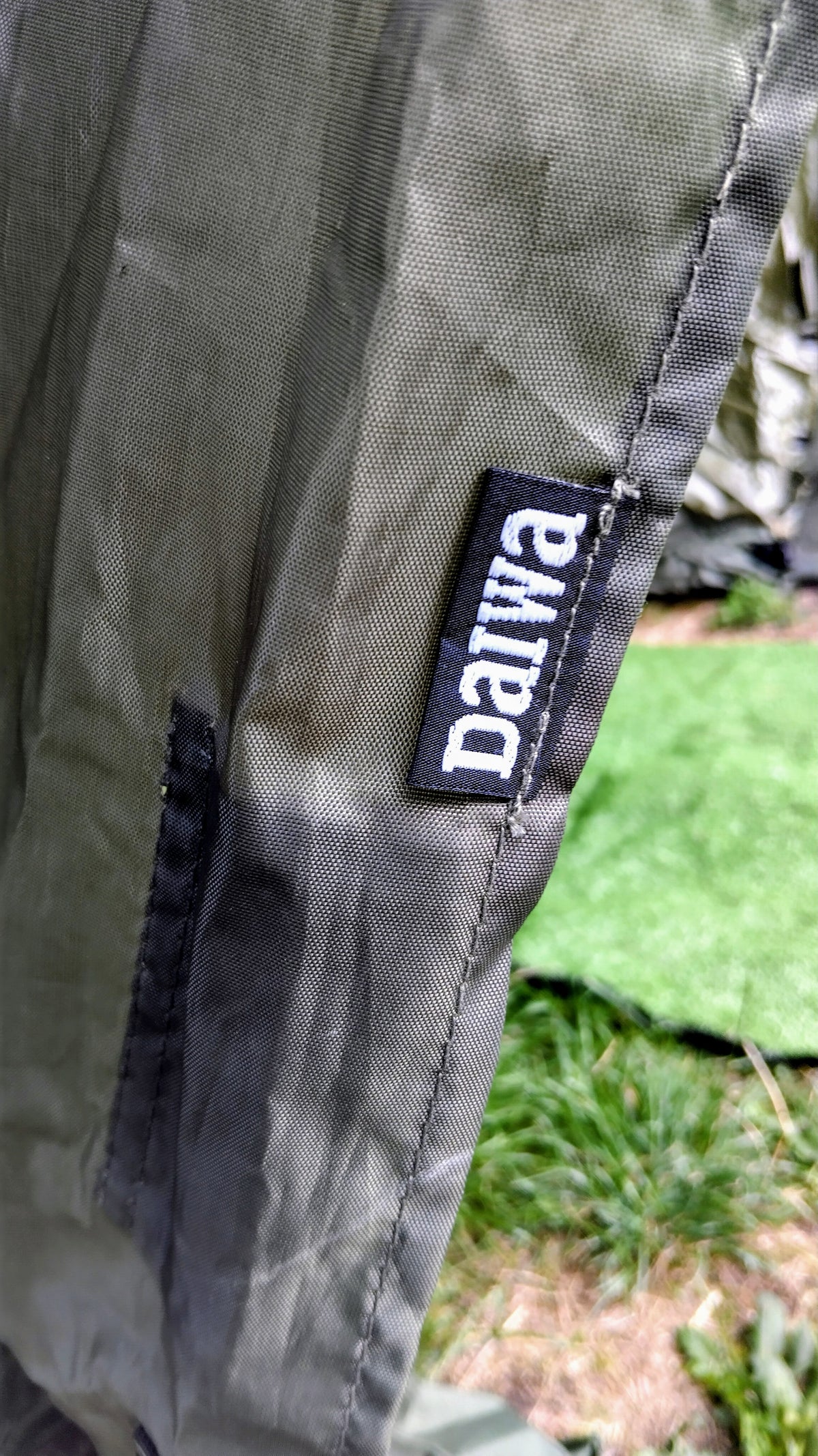 Daiwa Mission Brolly Shelter - Lightweight Waterproof Carp Coarse Fishing Umbrella