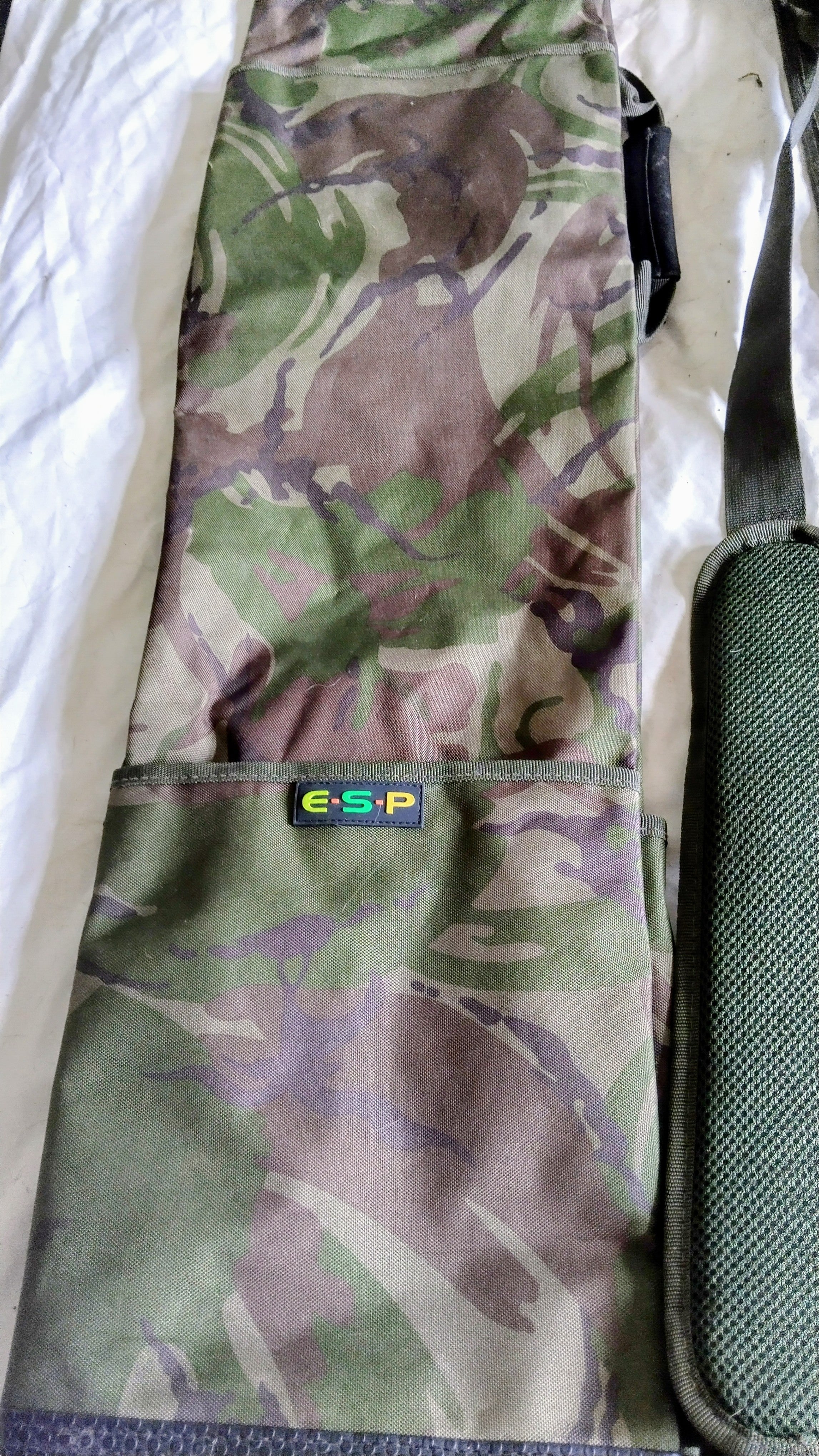 ESP Carp Fishing Rod Holdall Set - 12ft Quiver & 4 x Sleeves - Excellent Condition