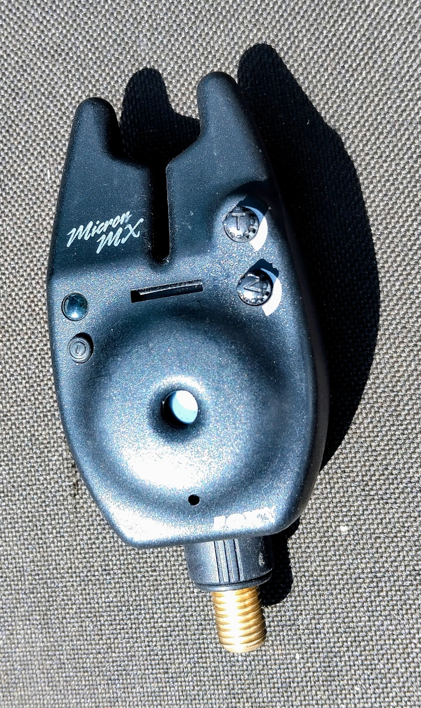 Fox Micron X Compact Carp Fishing Bite Alarm – Excellent Condition