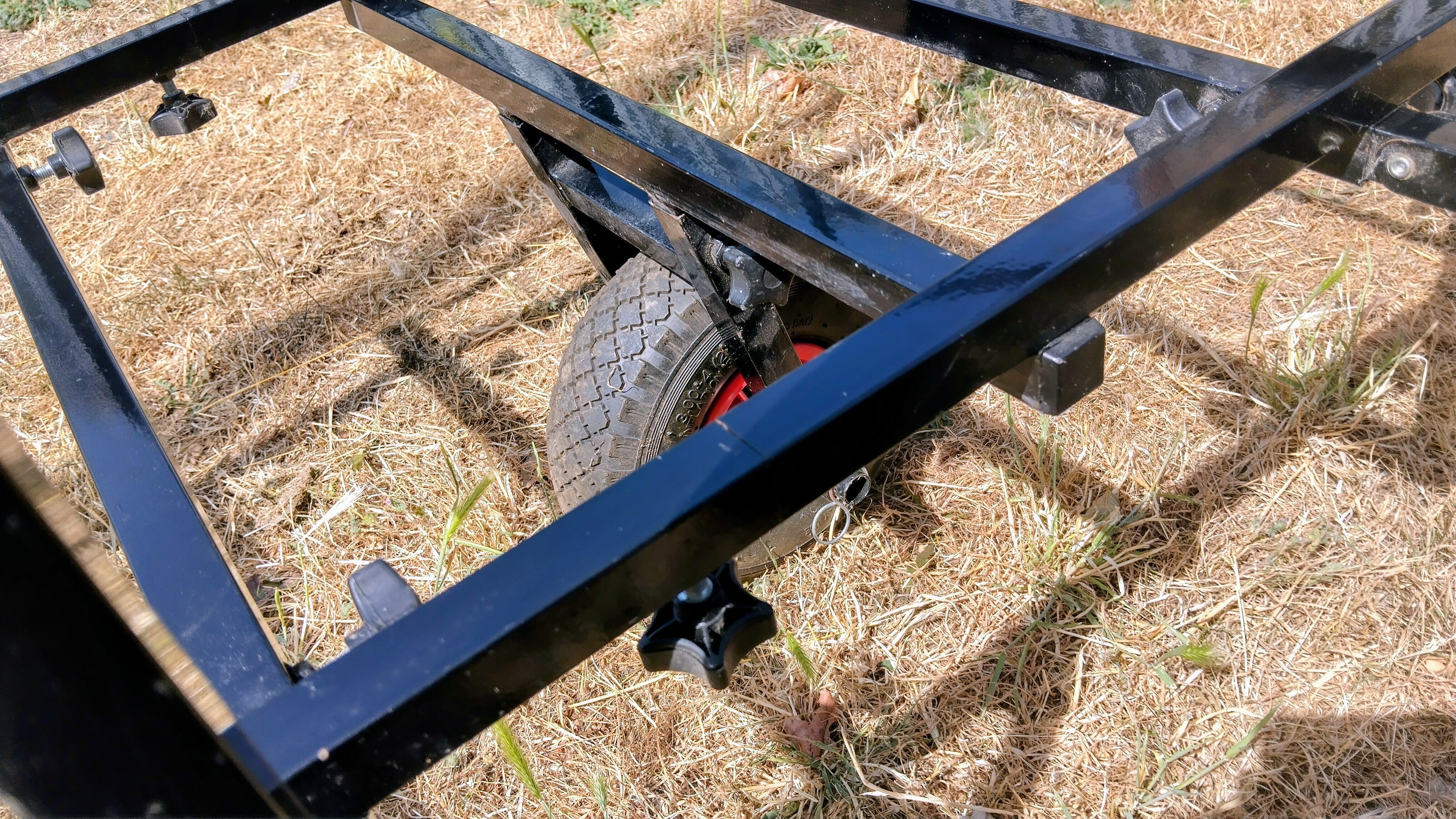 Daiwa Single Wheel Carp Barrow – Good Used Condition & Perfect Working Order