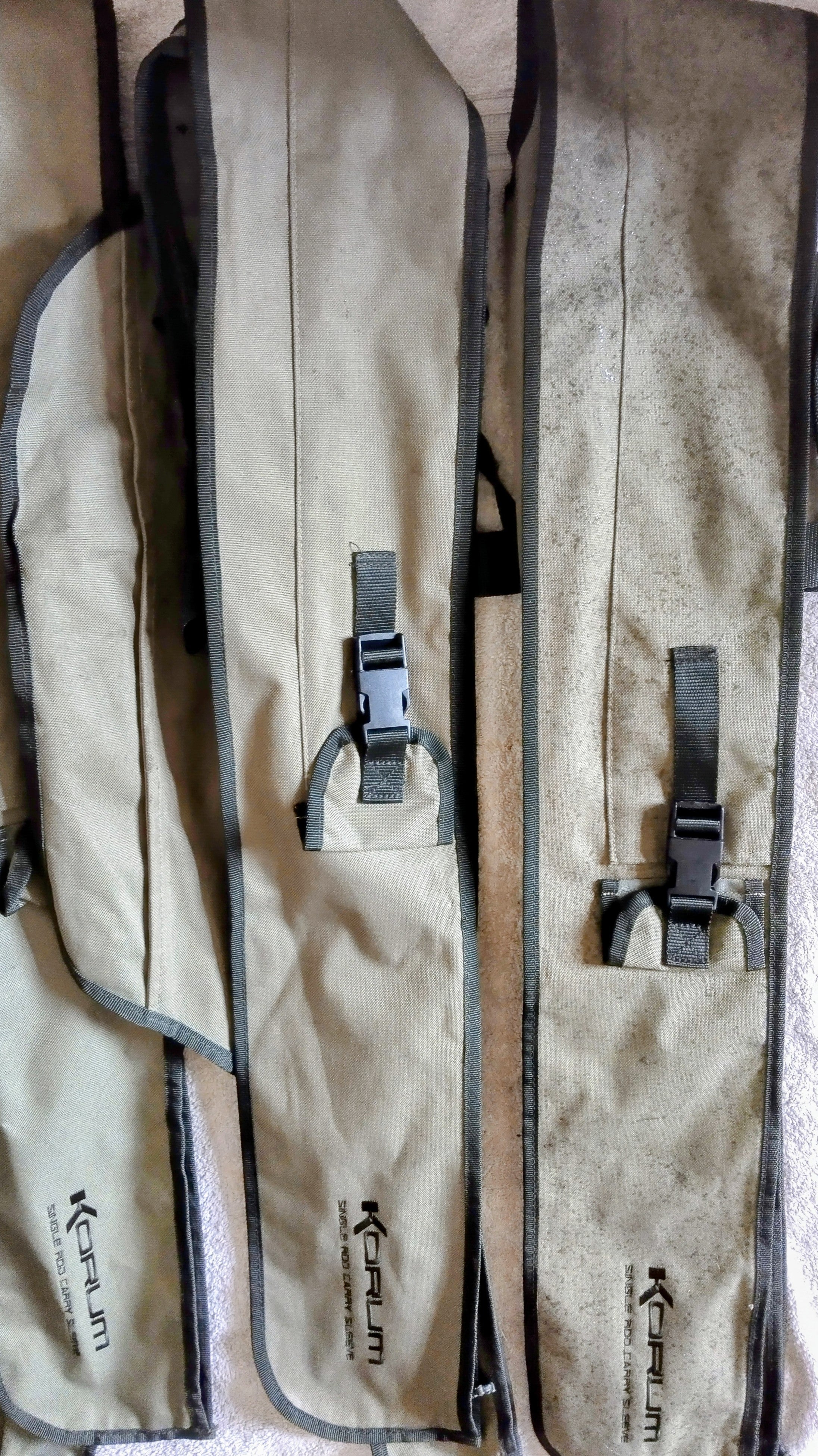 Korum Transition 3 Rod Quiver & 3x Korum Rod Sleeves | Specimen Carp Luggage