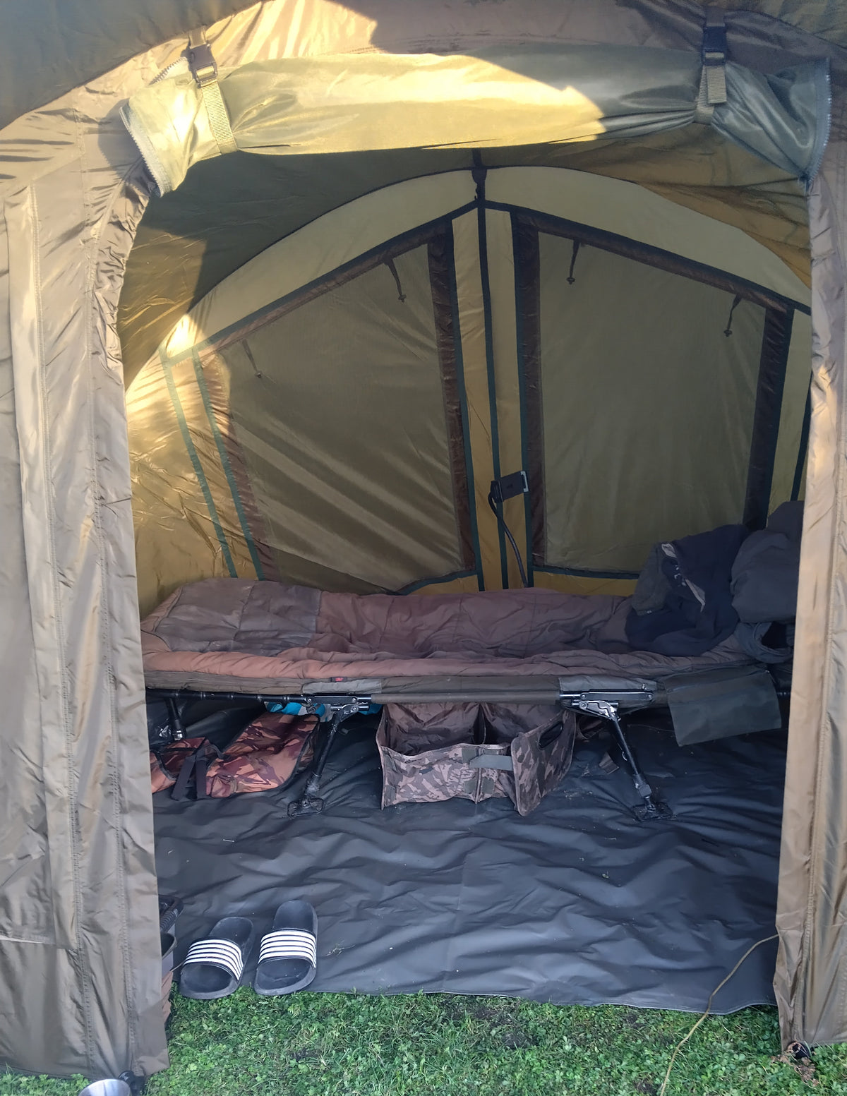 NGT Profiler XL 2 Man Carp Fishing Bivvy 1.8m High with Porch Hood Barely Used