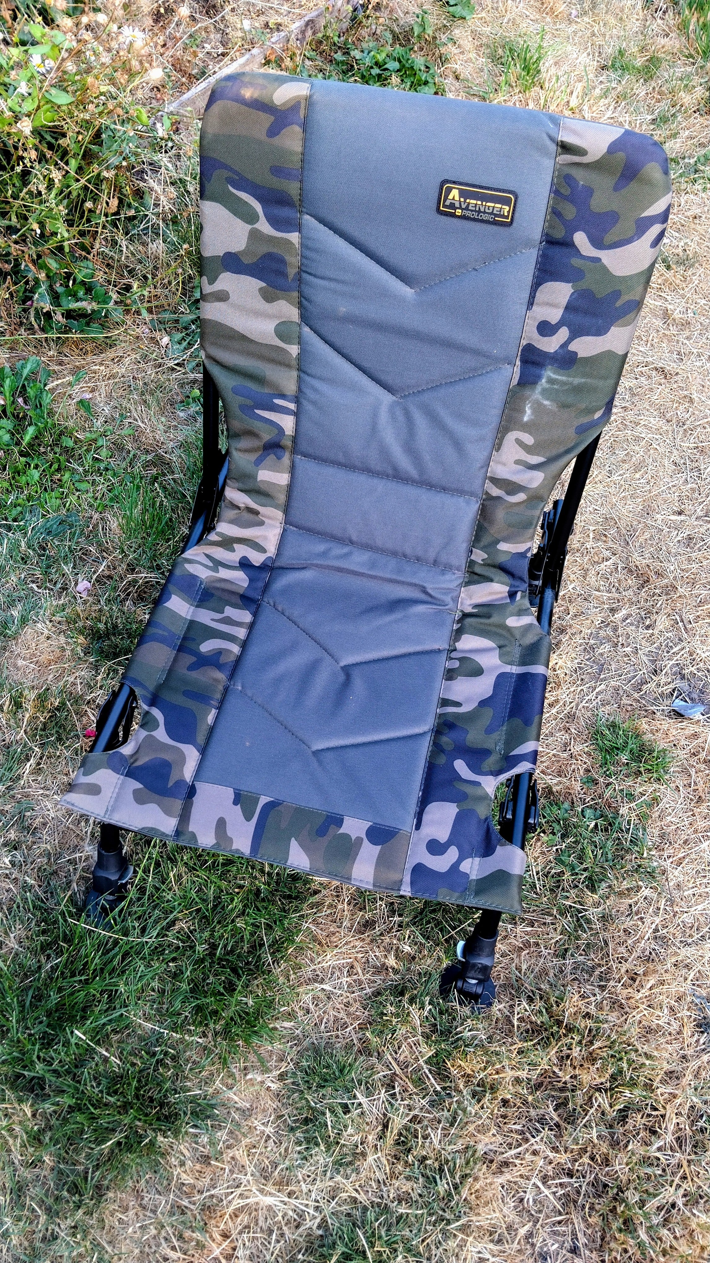 Prologic Avenger Fishing Chair - Padded Carp & Coarse Armchair Adjustable Legs
