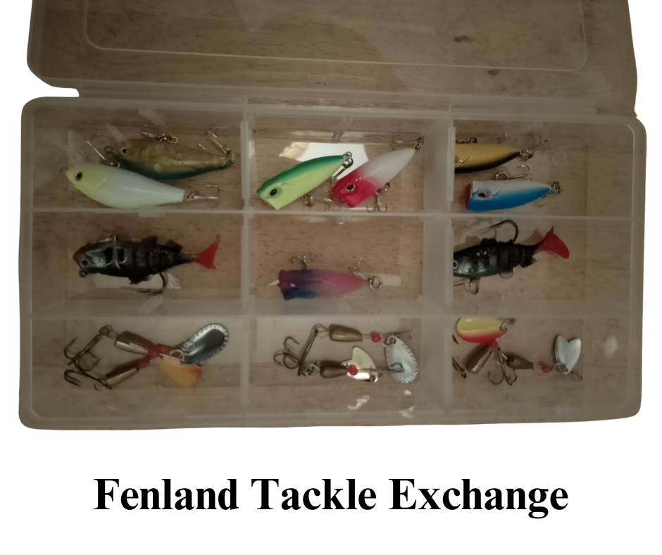 Predator Fishing Lure Box - Inc 15 Perch/Pike Plugs, Shads, Spinners