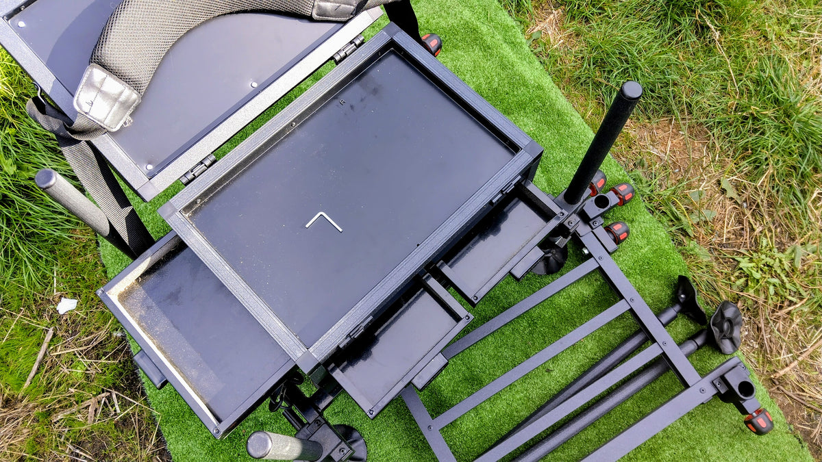 Daiwa 75 Seat Box - Fishing Station - Match Coarse Pole Box + Footplate