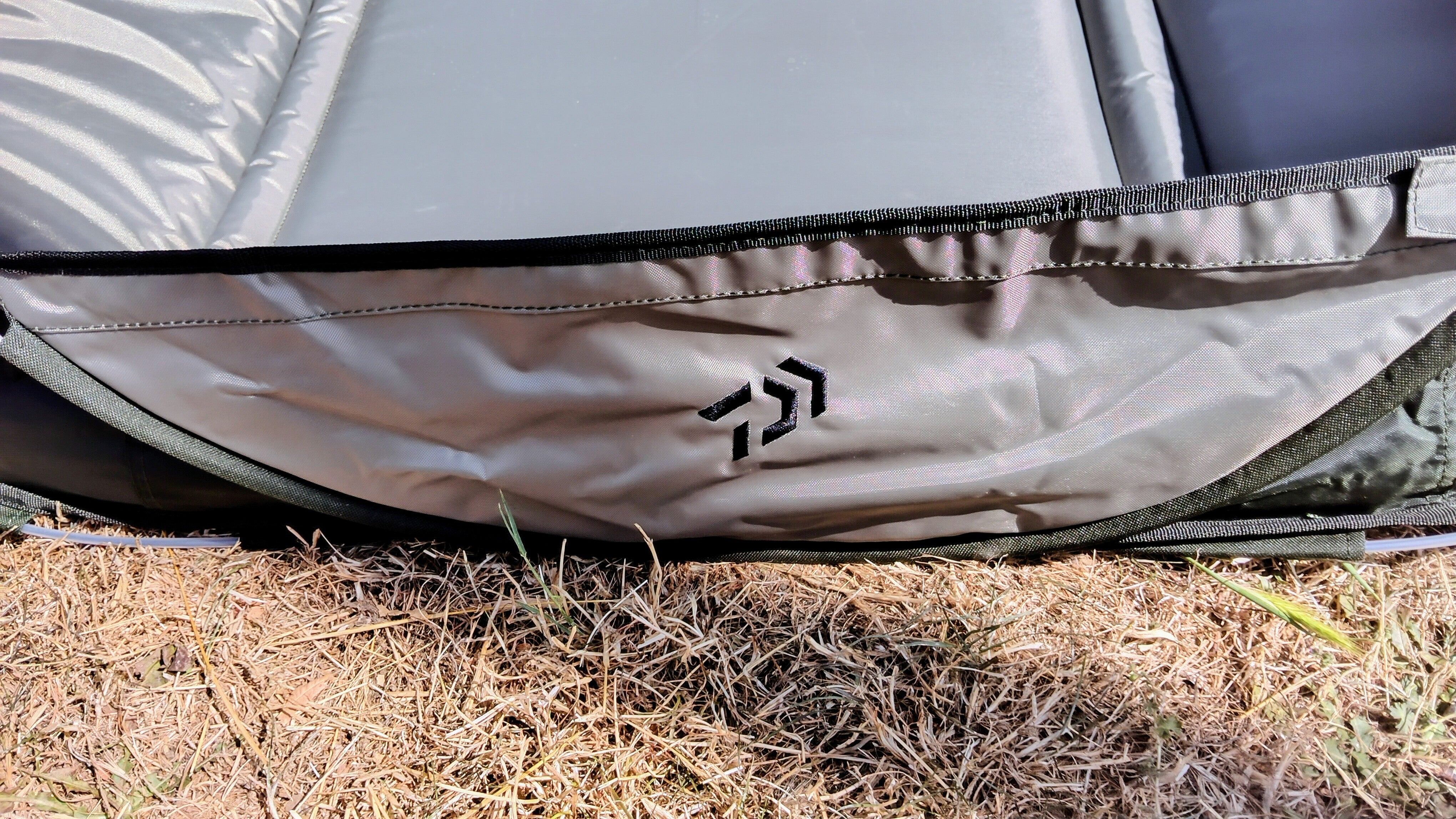 Daiwa Carp Fishing Cradle Unhooking Mat Superb Condition