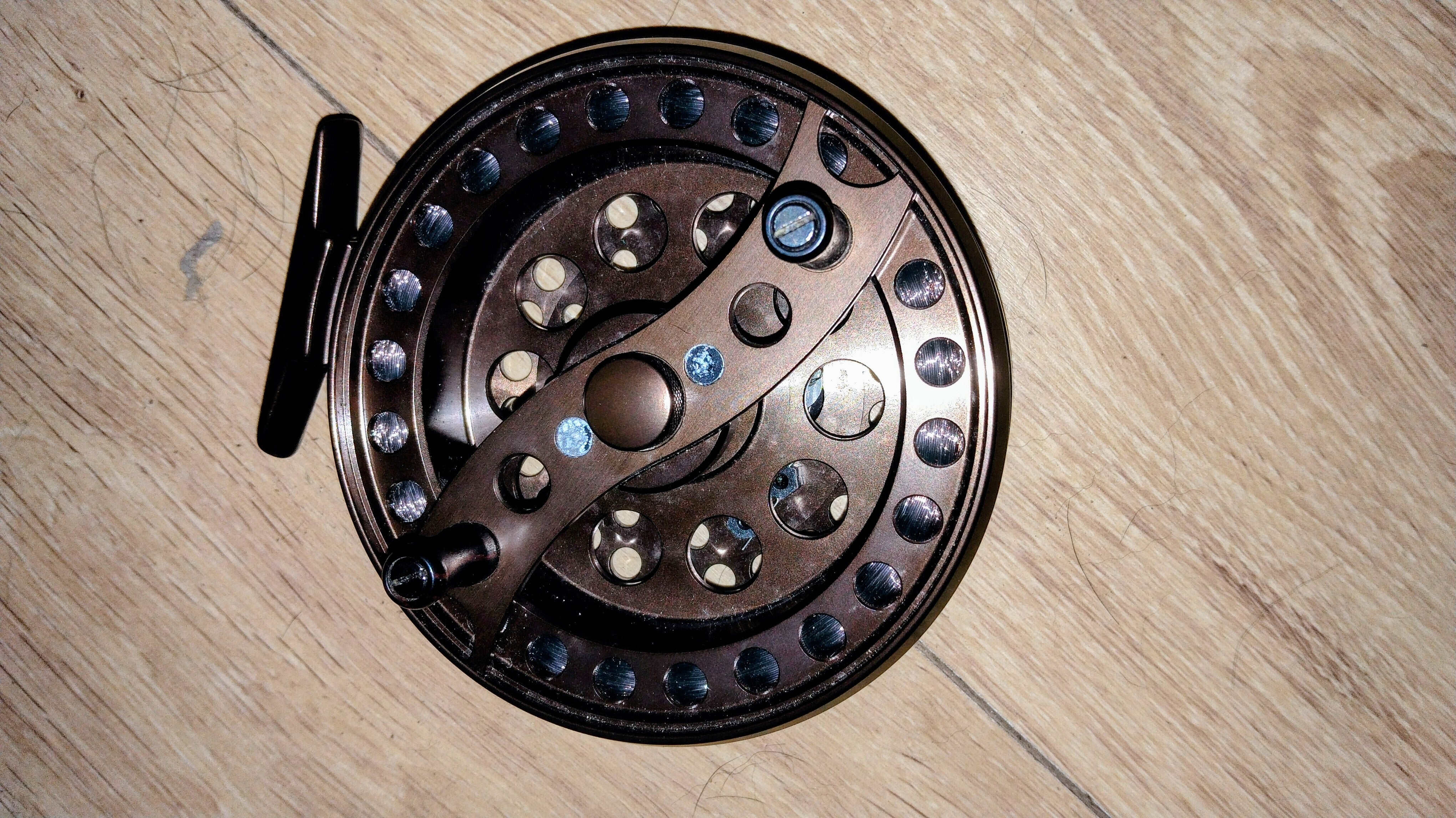 Okuma Aventa VT 1002 Centrepin Reel - 2 Bearing Model - CNC Aluminium + Pouch