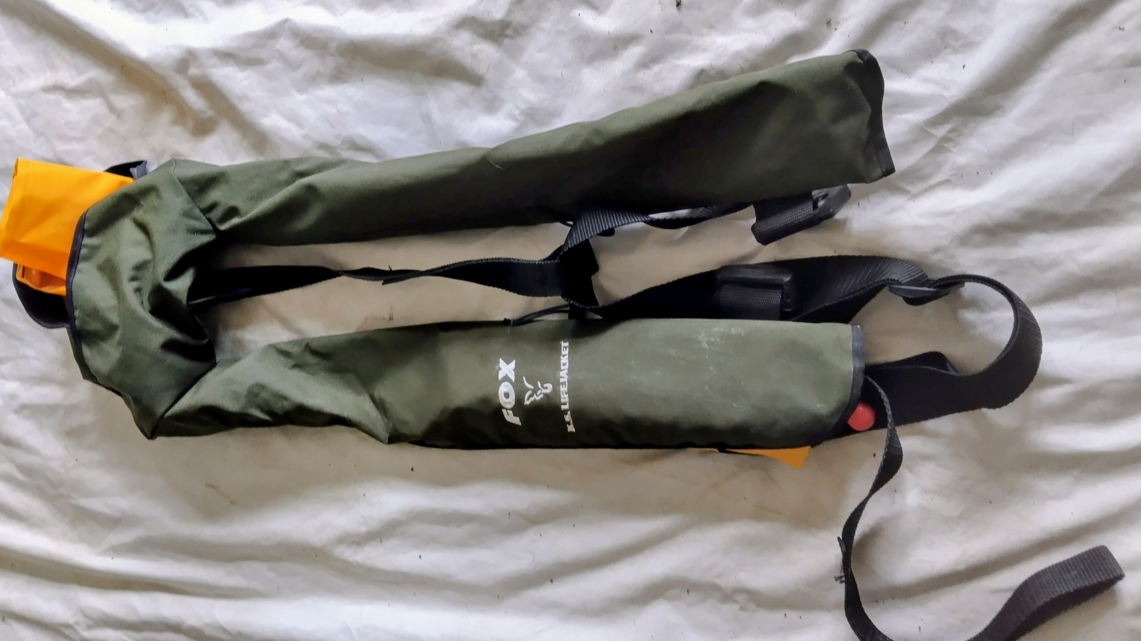 Fox KS Life Jacket Inflatable Lifejacket Camo Carp Fishing Life Jacket VGC