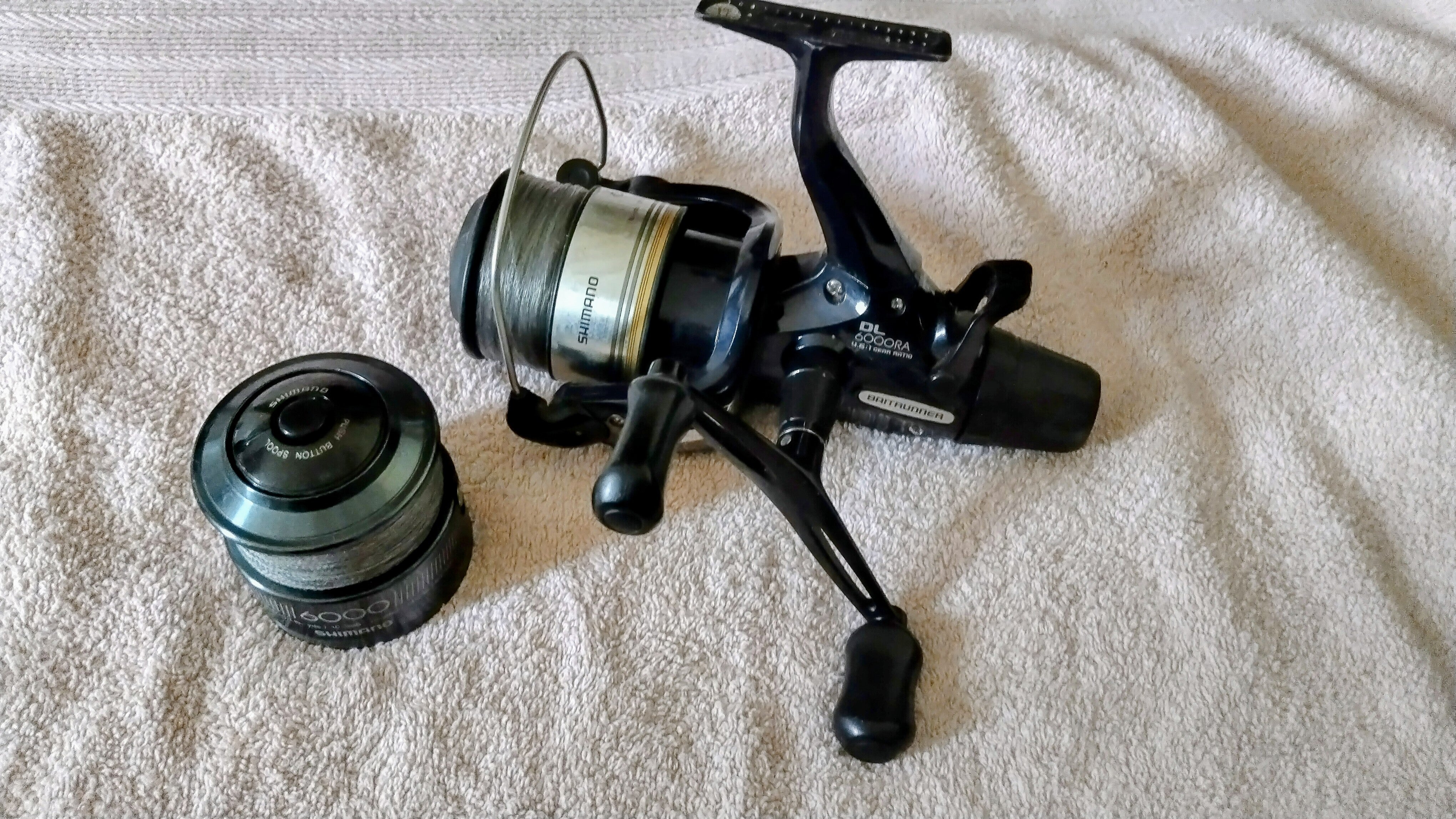 Shimano Baitrunner DL 6000 RA Reel + Spare Spool | Carp Pike Fishing | VGC