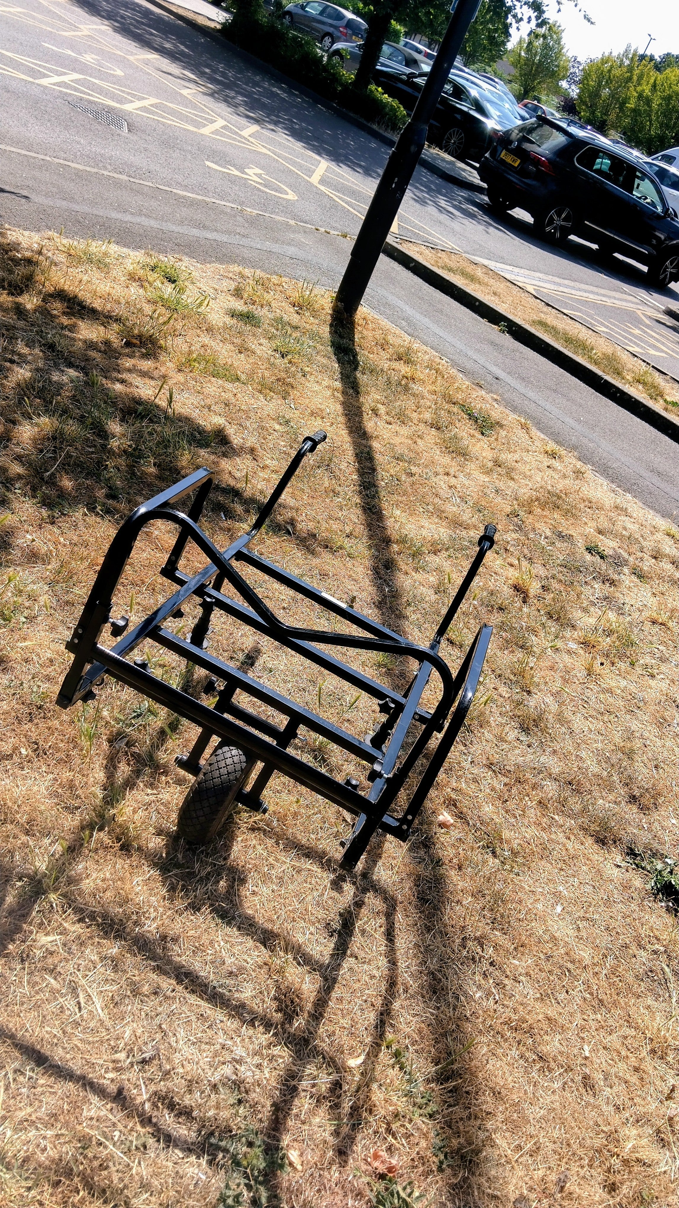 Daiwa Single Wheel Carp Barrow – Good Used Condition & Perfect Working Order