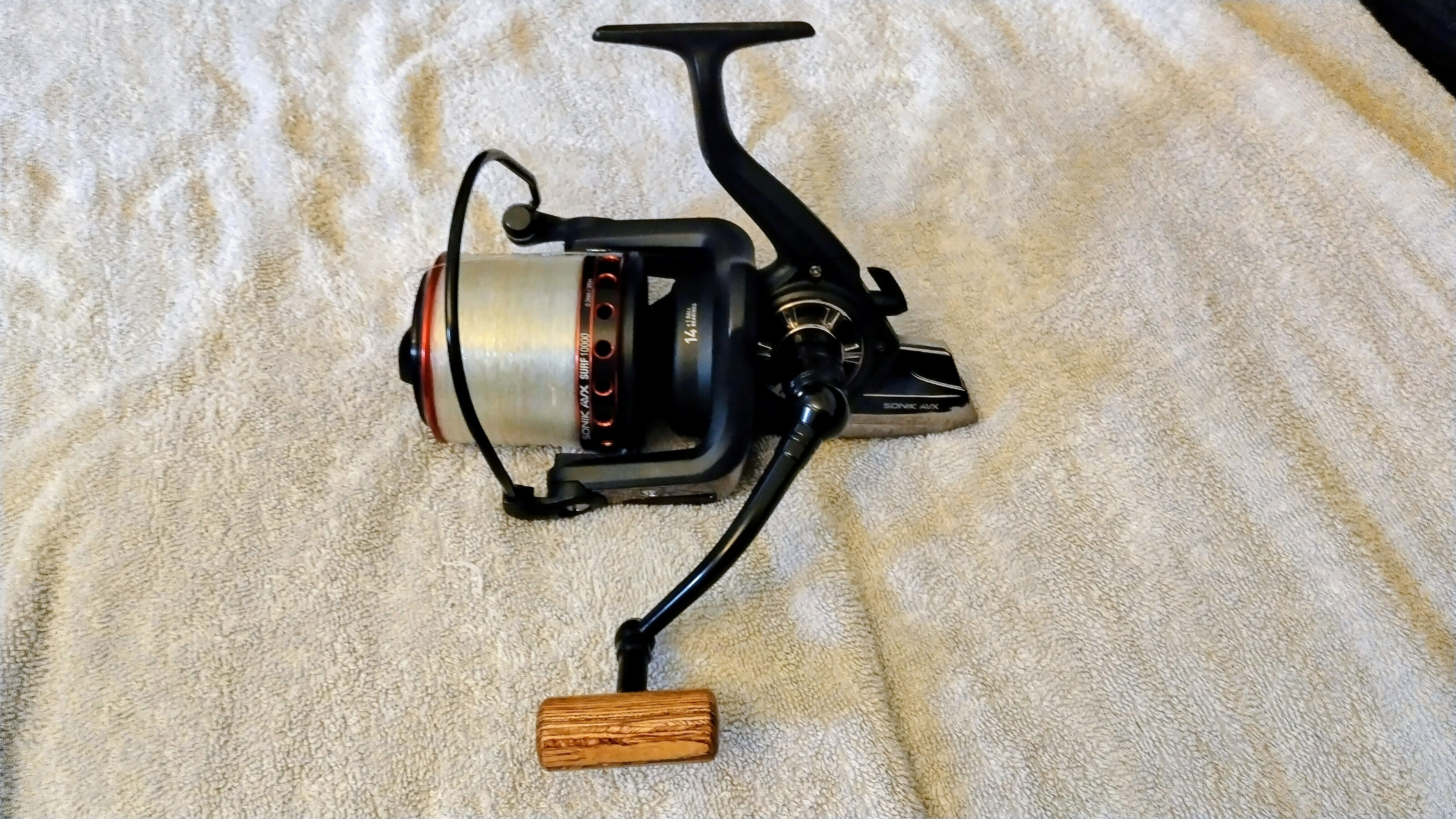 Sonik AVX 10000 Surf Reel - Long Cast Sea Fishing / Big Pit Reel - 14 Ball Bearings