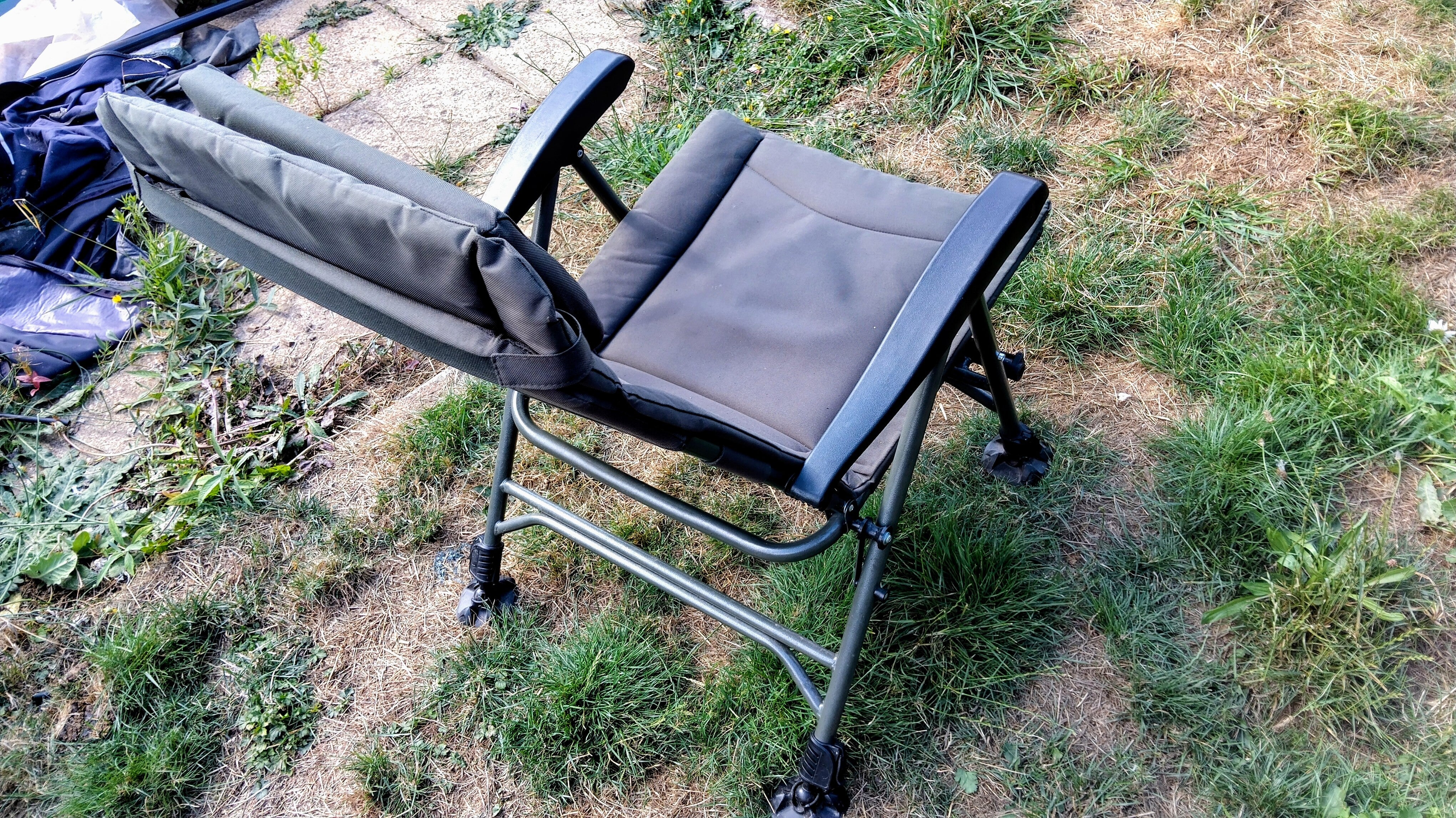 TFG Recliner Fishing Chair Adjustable Legs Armchair Carp Coarse Feeder Bank Seat