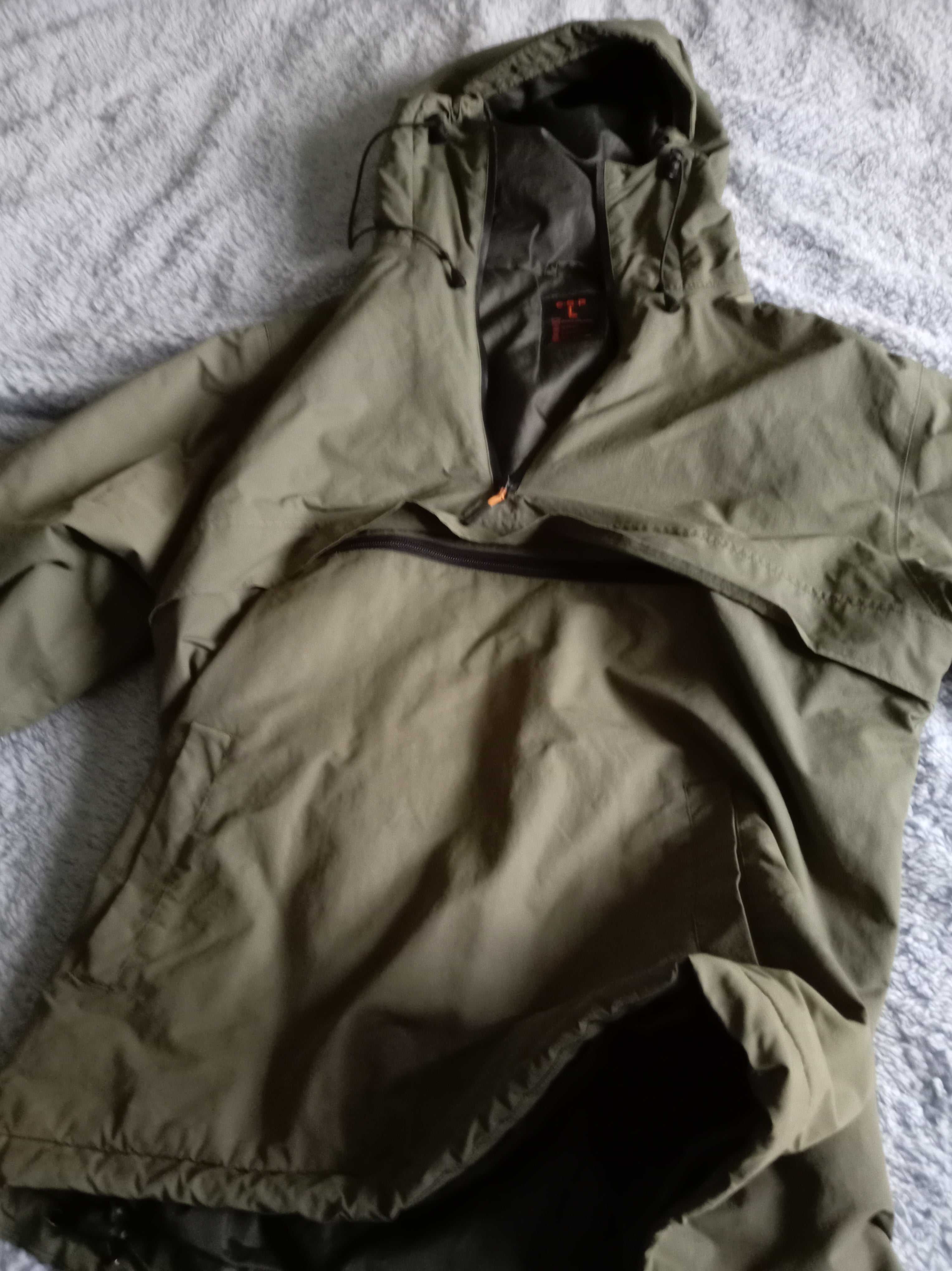 ESP Stash Quilted Hoodie Olive Green Waterproof Fishing Jacket - Superb Condition