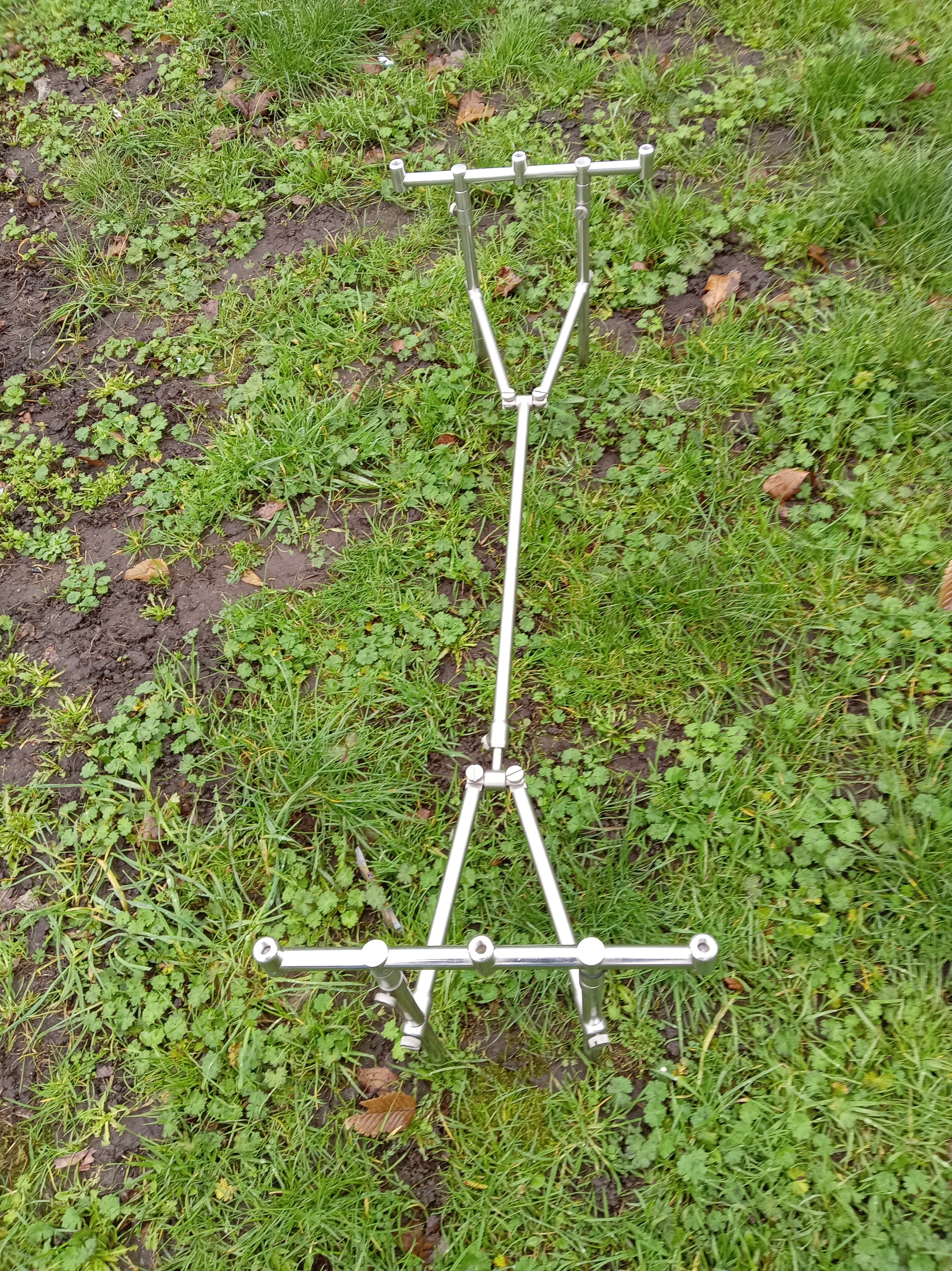 Chub Chunky Stainless Steel 3 Rod Pod & Case - Adjustable Carp Fishing Setup