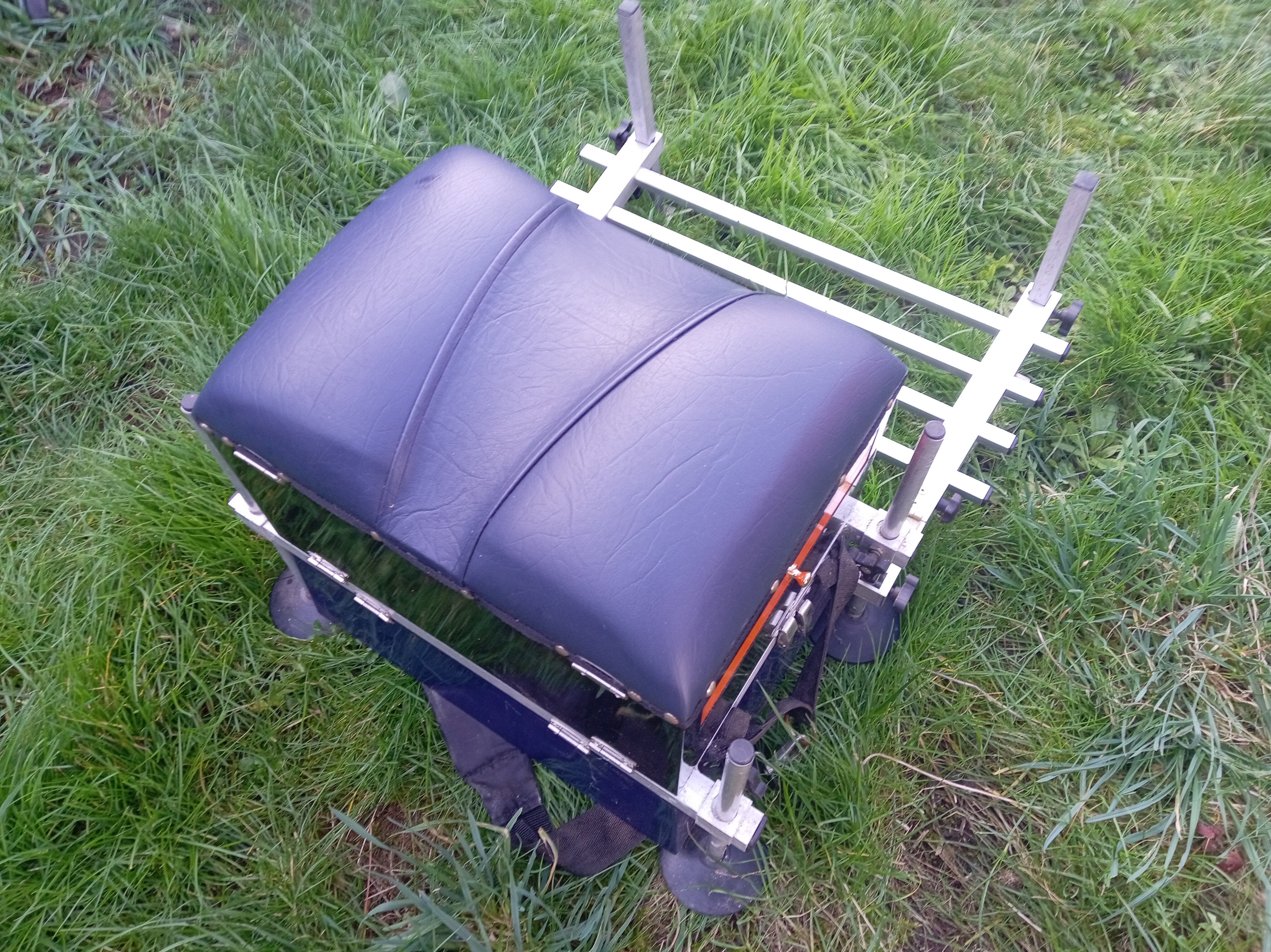Aquatec Fishing Seat Box with Footplate & 6 Drawers - Used Condition - Retro