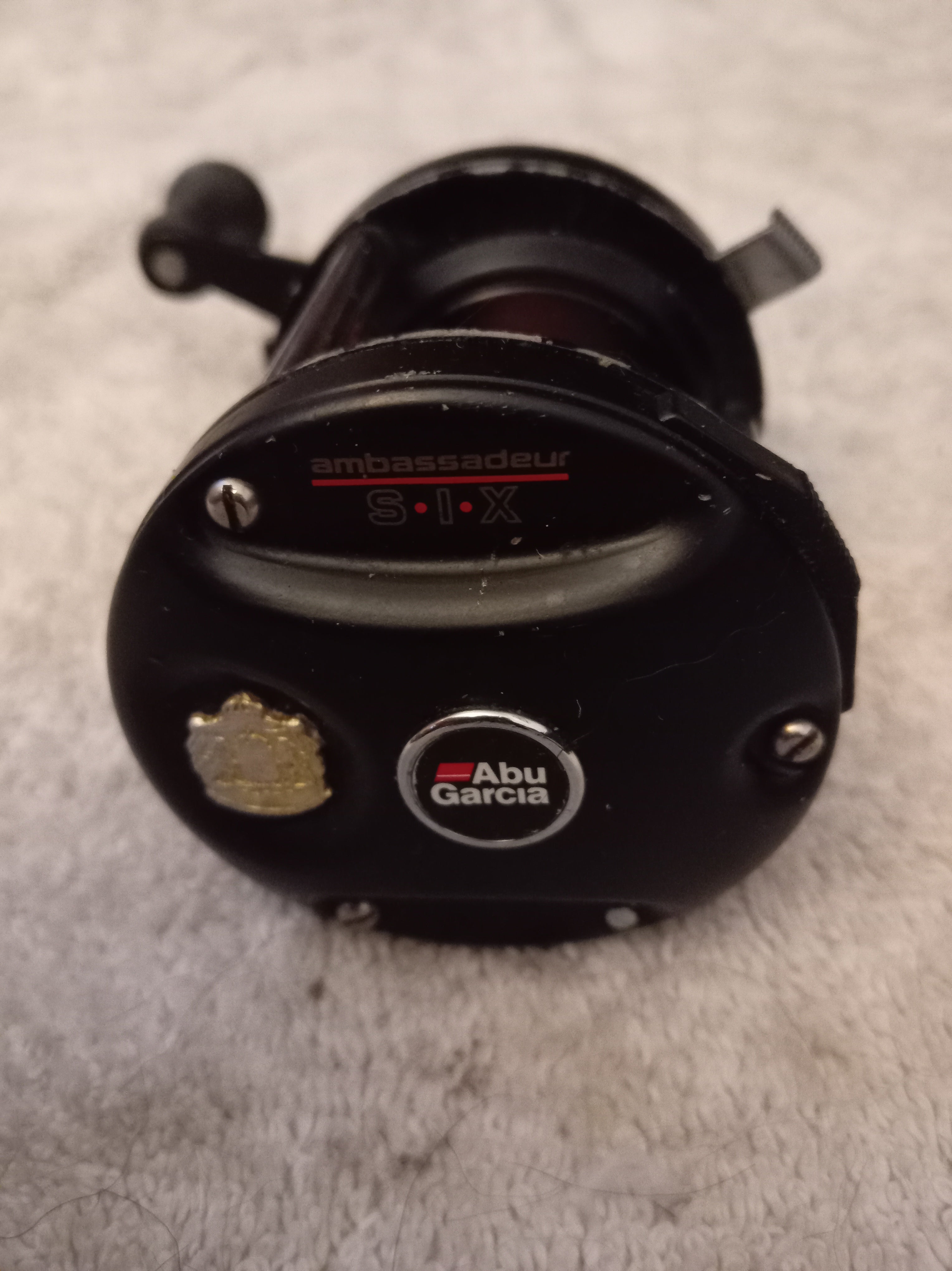 Abu Garcia Ambassadeur S.I.X Multiplier Reel - Classic Baitcaster Reel