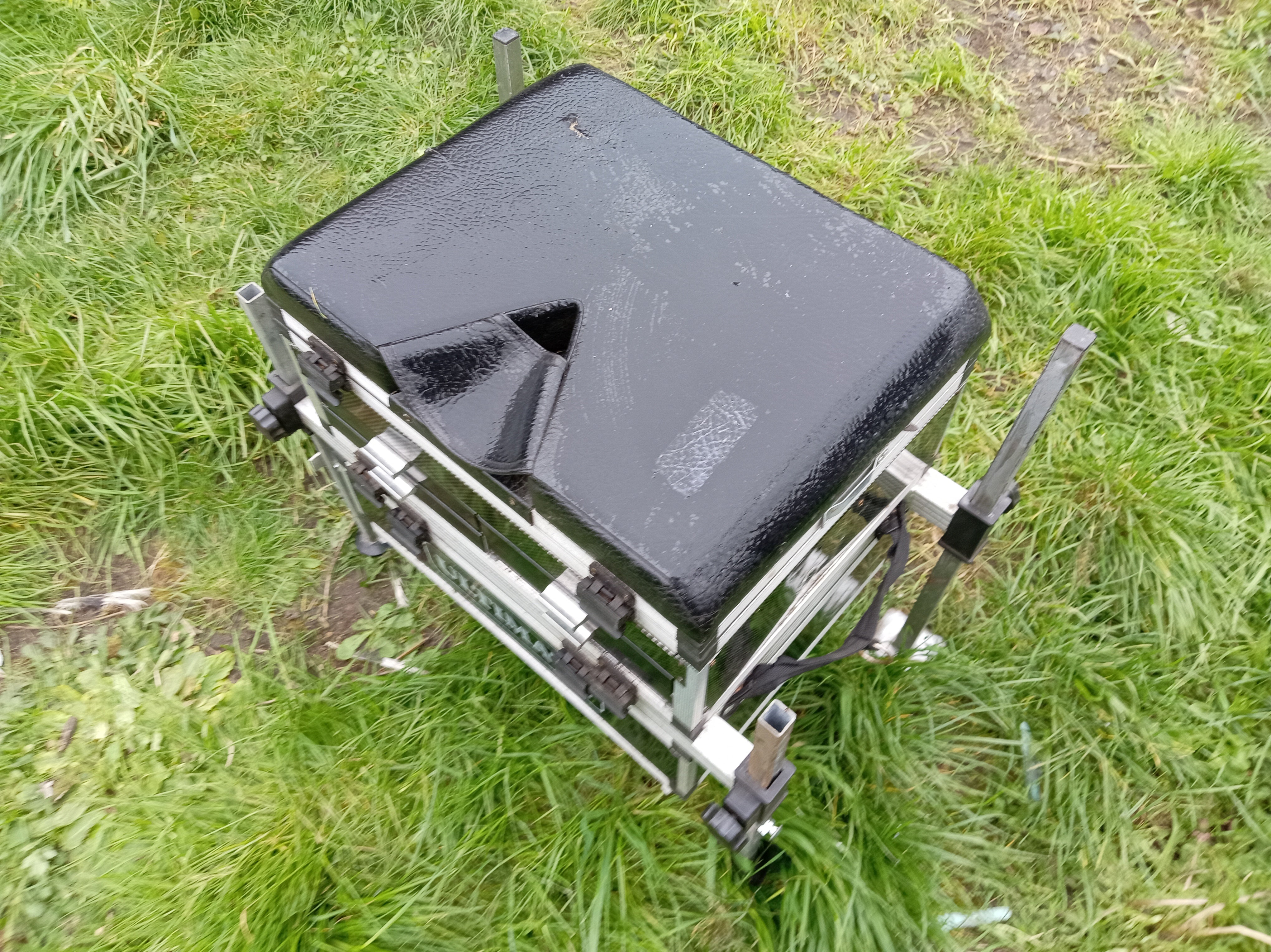 Ultimate Match Fishing Seatbox - Used Vintage Condition - Functional Affordable Tackle