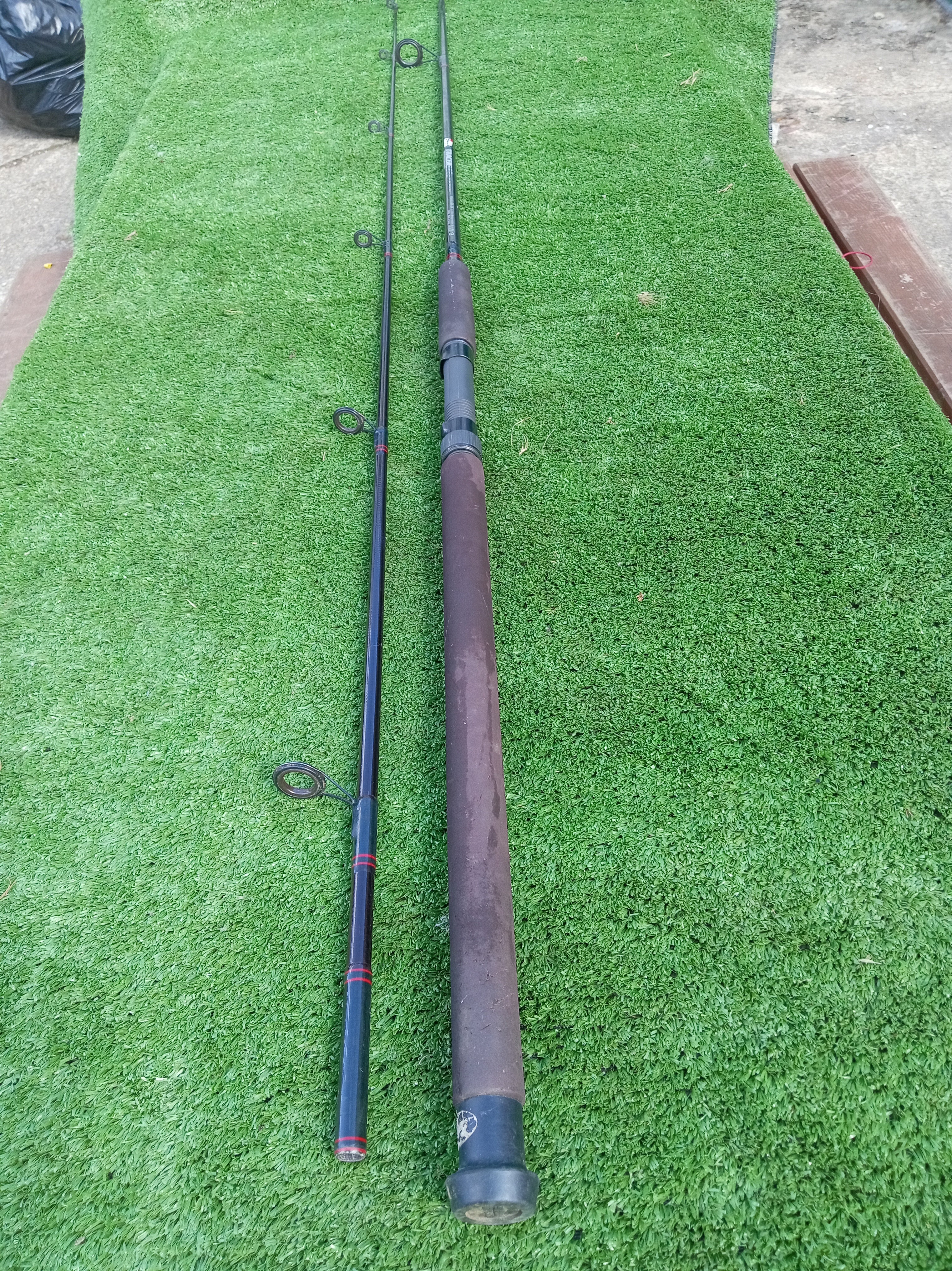 Abu Tracer 3m Ledger Rod | 60g Casting Weight | Graphite Composite | Medium Action