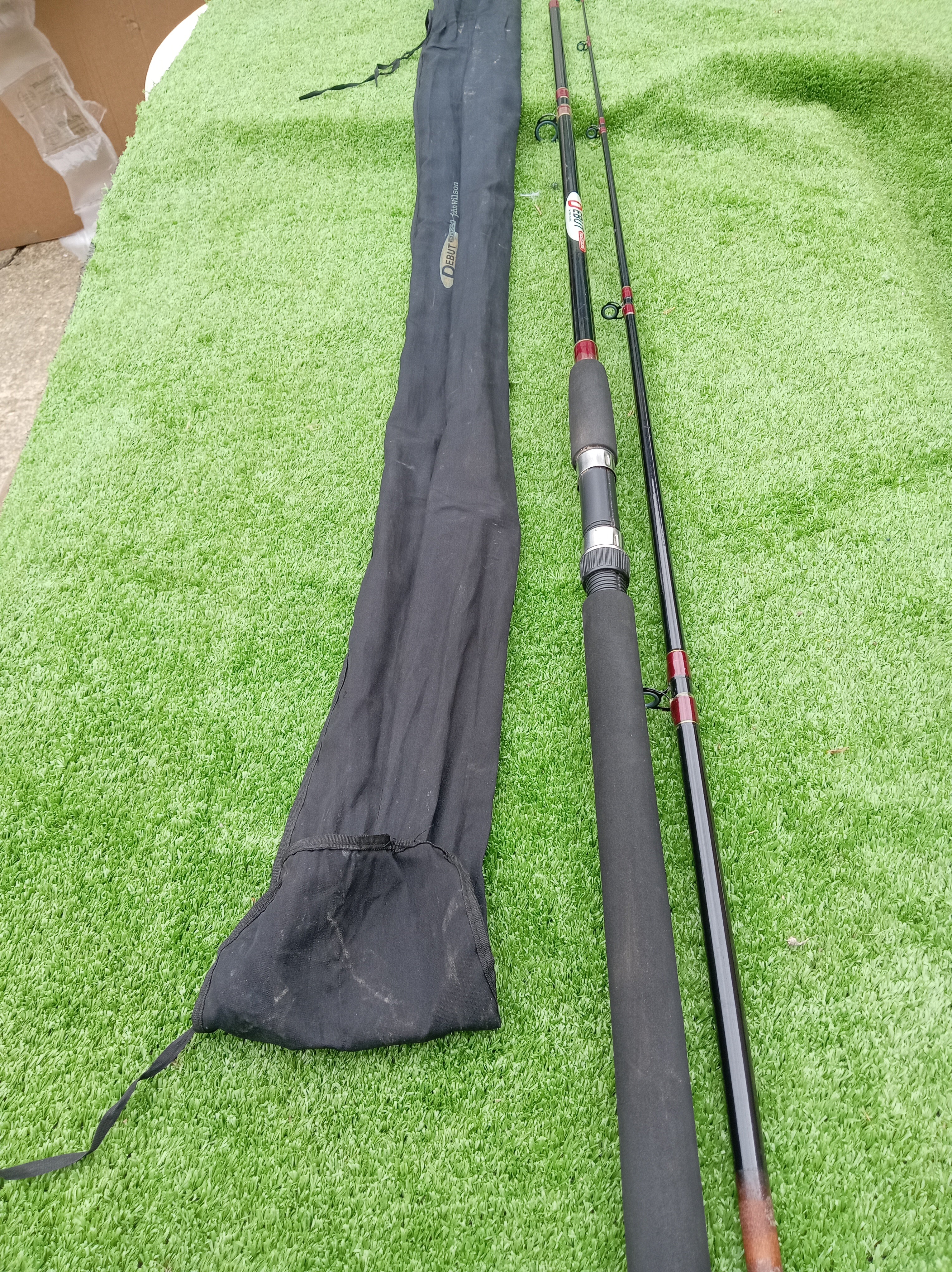 Masterline John Wilson Debut 9ft Spinning Rod DS090 | 2-Piece Lure Rod & Bag