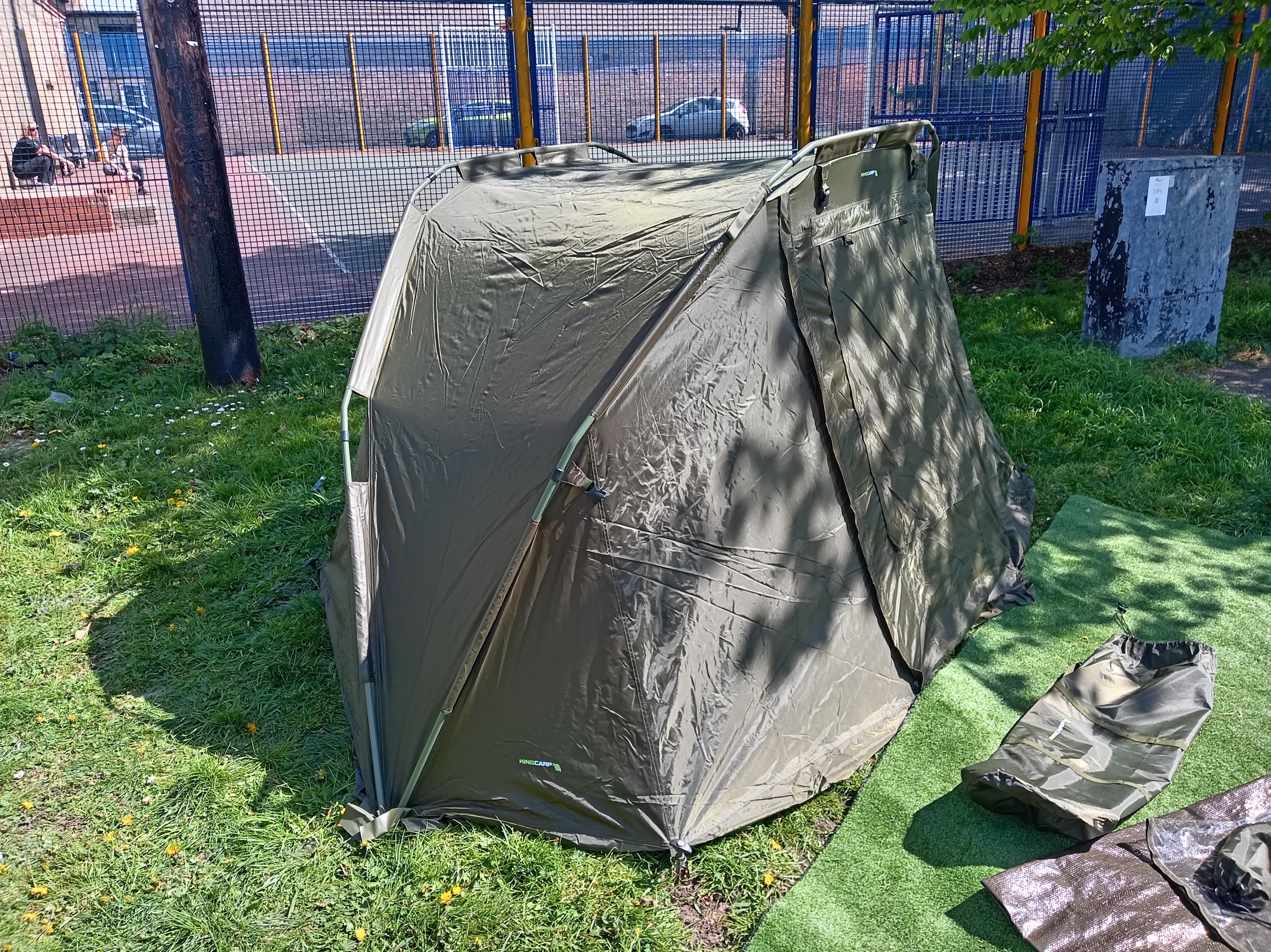 *Ex Display Bargain* King Carp 1-Man Pramhood Carp Fishing Bivvy - 2-Rib System