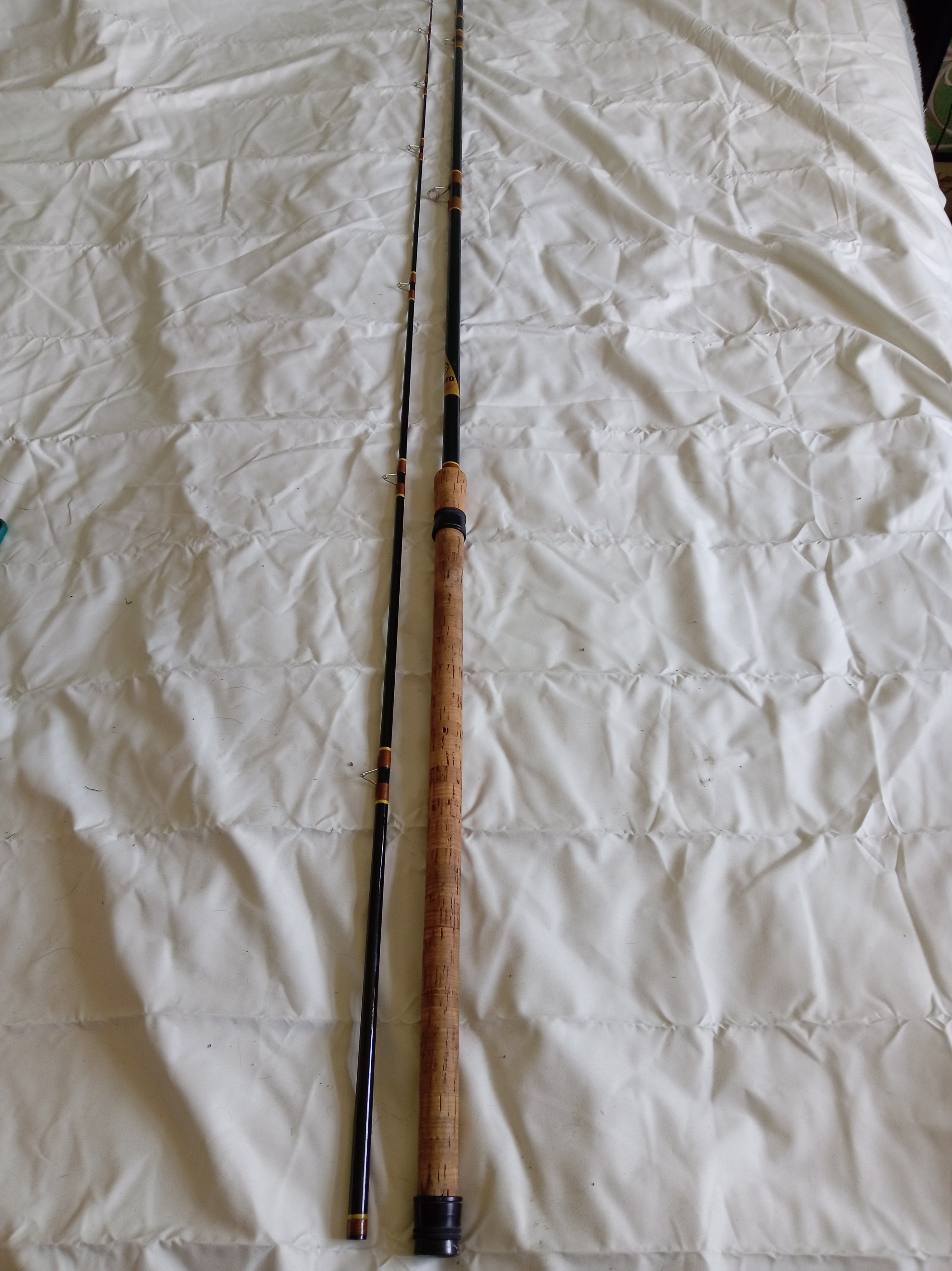 VINTAGE MILBRO CLASSIC 10FT ROD PRISTINE CONDITION WITH ORIGINAL CLOTH BAG