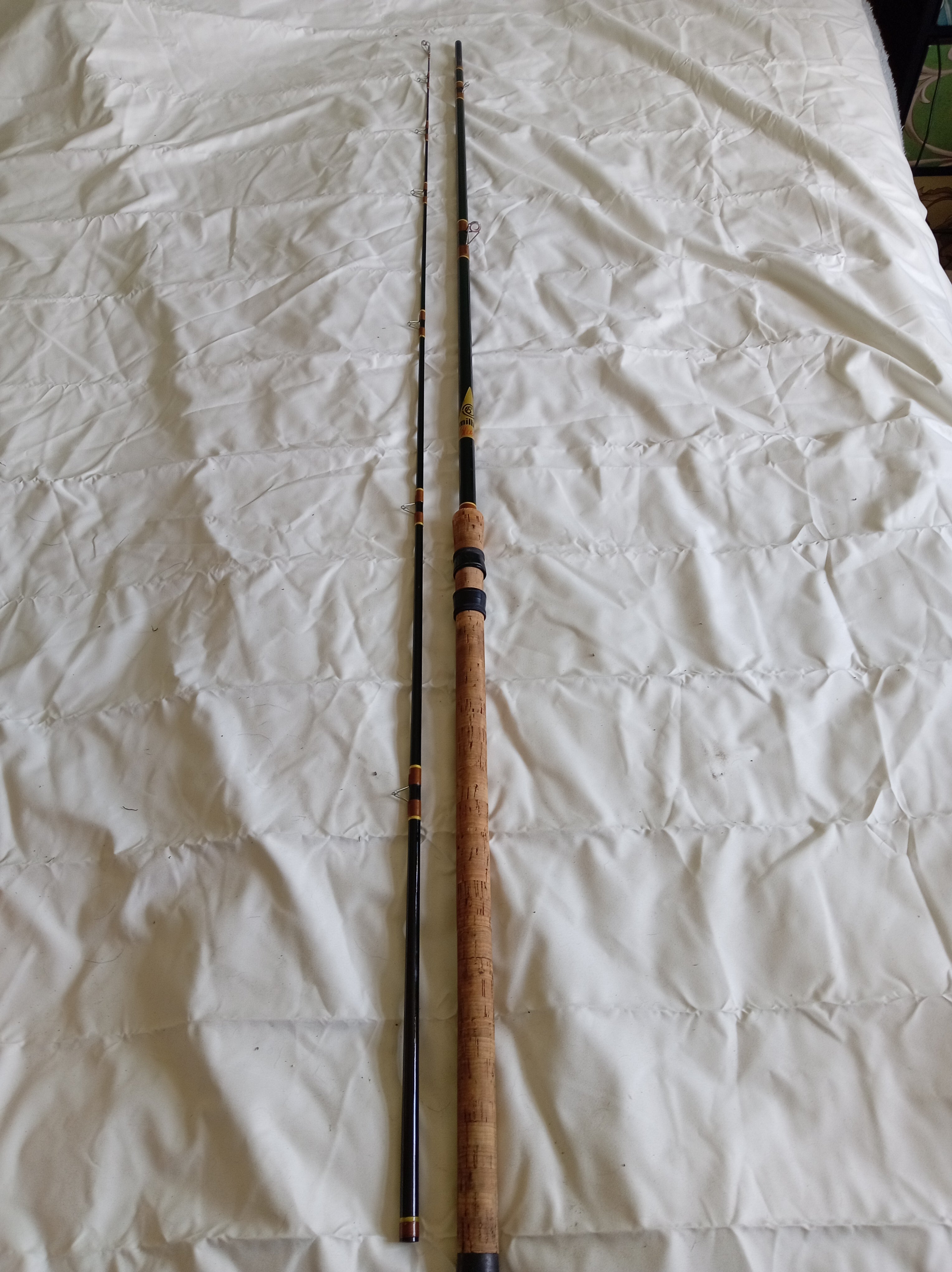 VINTAGE MILBRO CLASSIC 10FT ROD PRISTINE CONDITION WITH ORIGINAL CLOTH BAG