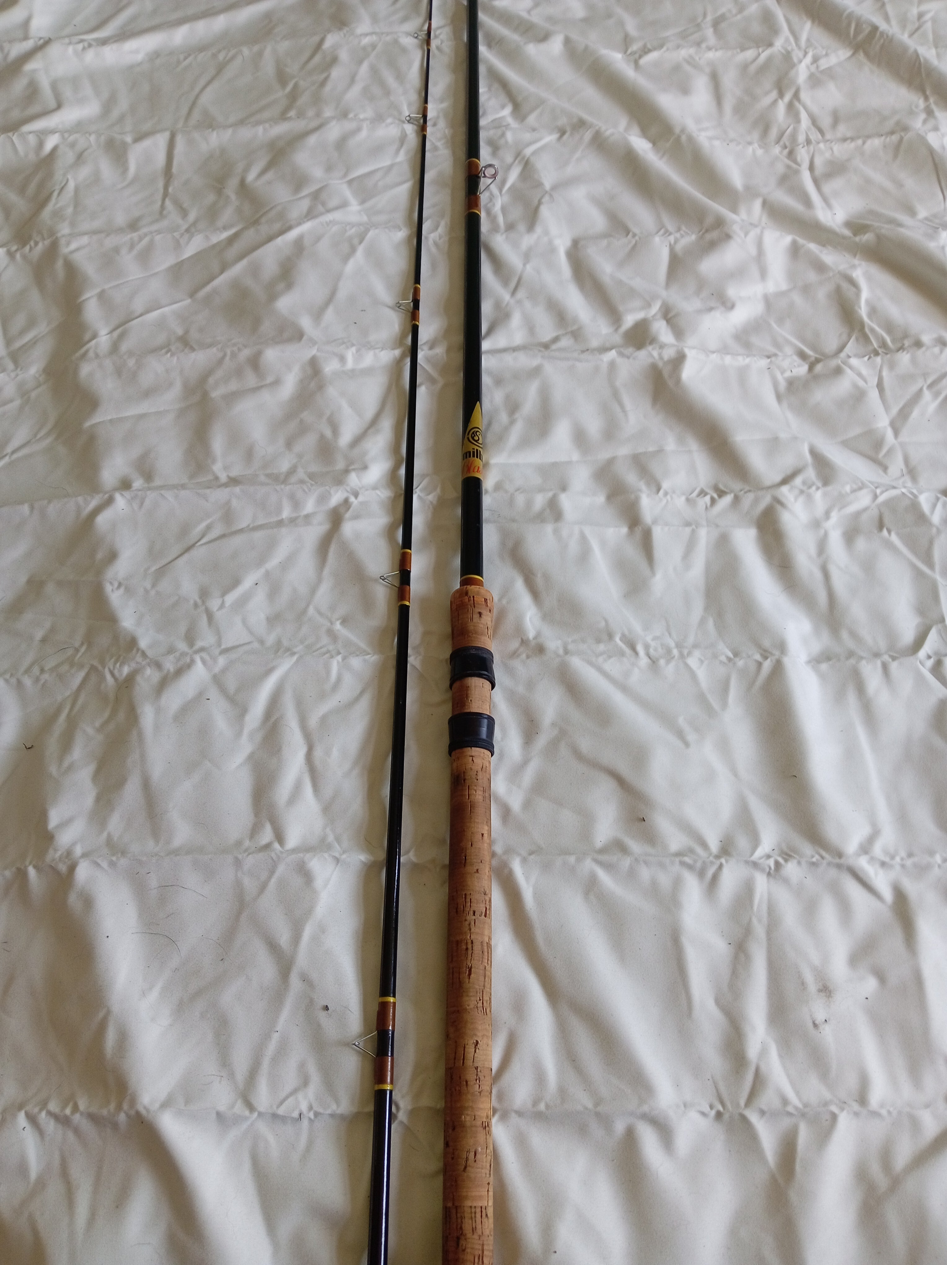 VINTAGE MILBRO CLASSIC 10FT ROD PRISTINE CONDITION WITH ORIGINAL CLOTH BAG
