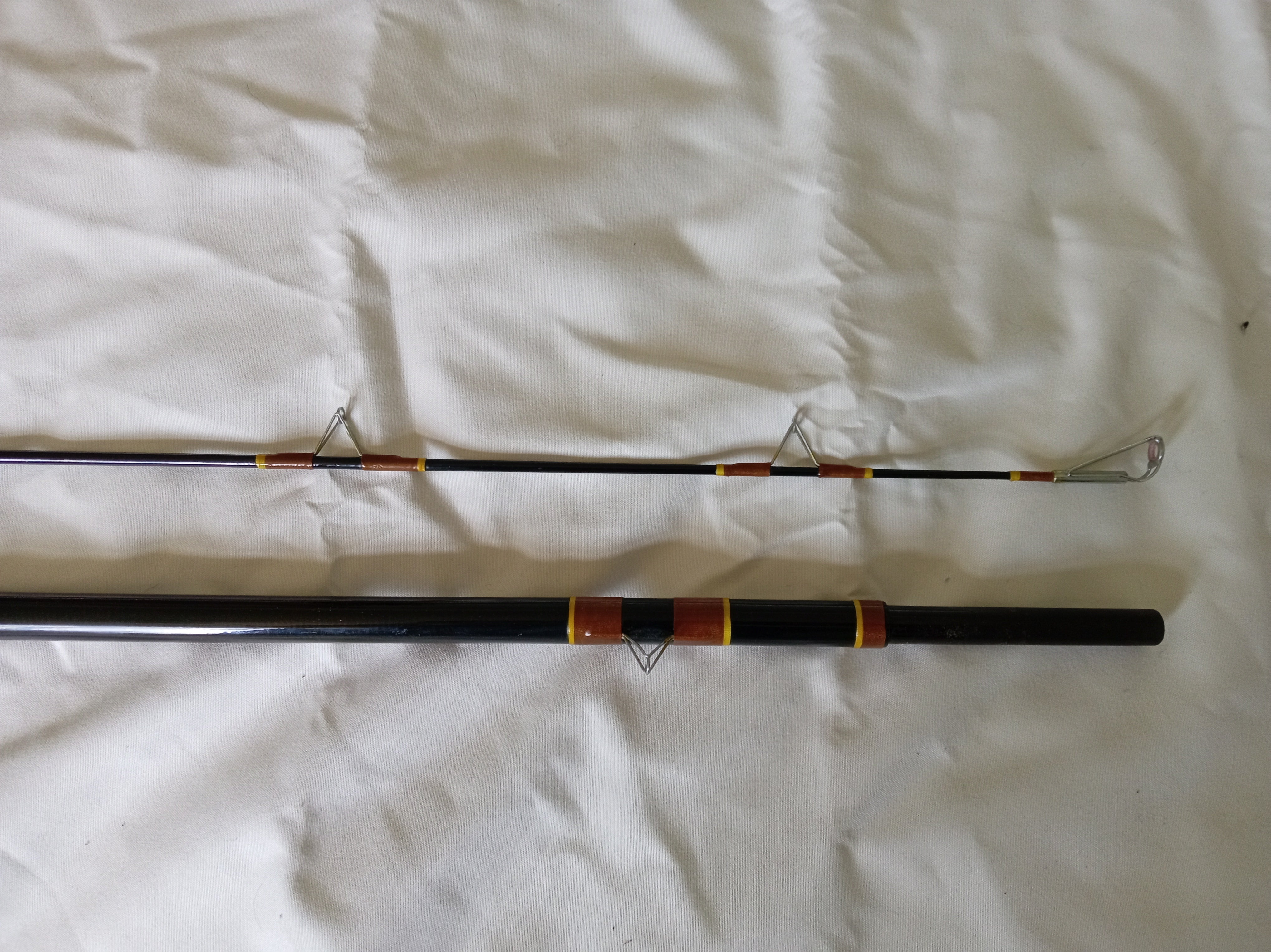VINTAGE MILBRO CLASSIC 10FT ROD PRISTINE CONDITION WITH ORIGINAL CLOTH BAG