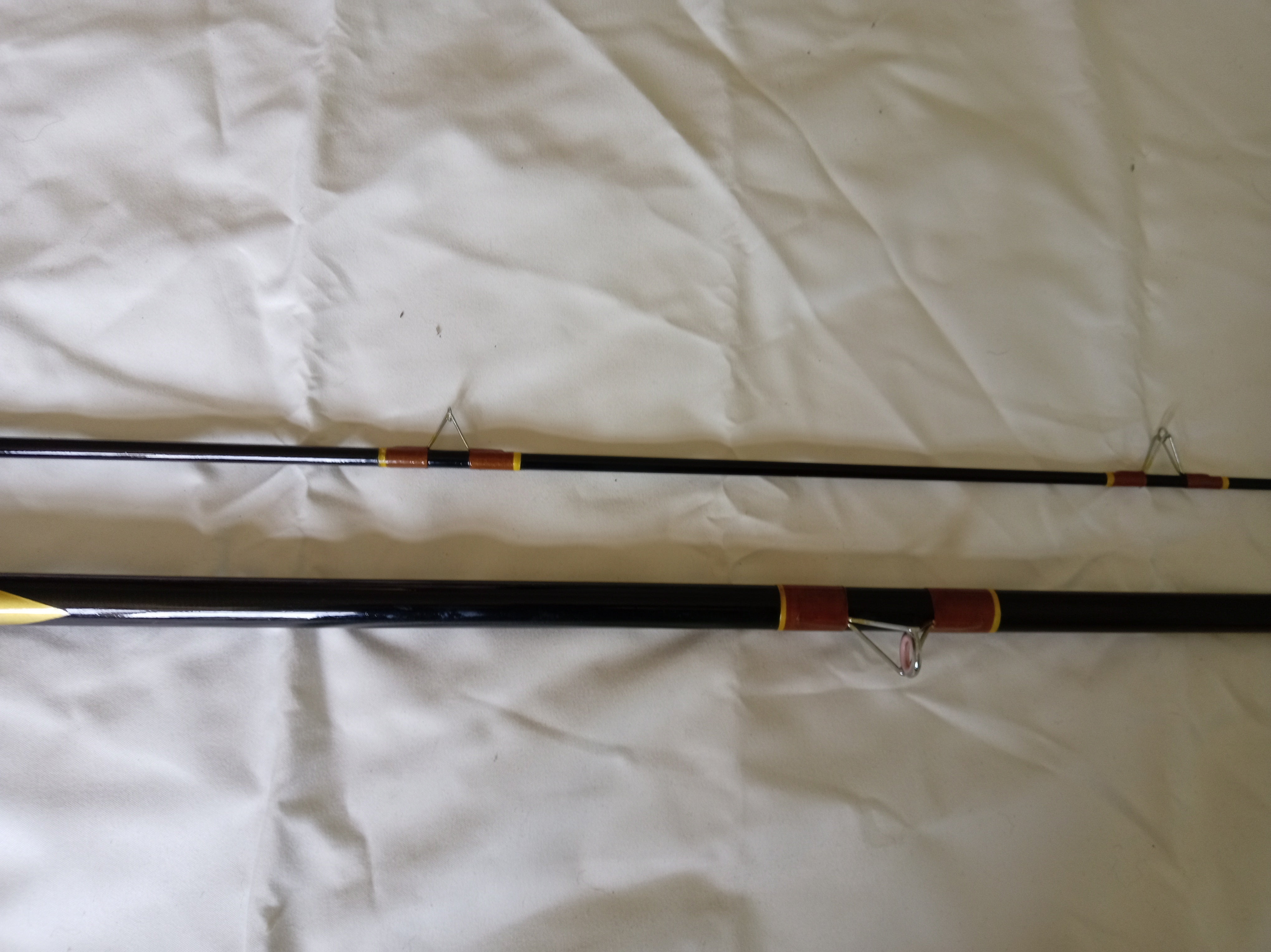 VINTAGE MILBRO CLASSIC 10FT ROD PRISTINE CONDITION WITH ORIGINAL CLOTH BAG