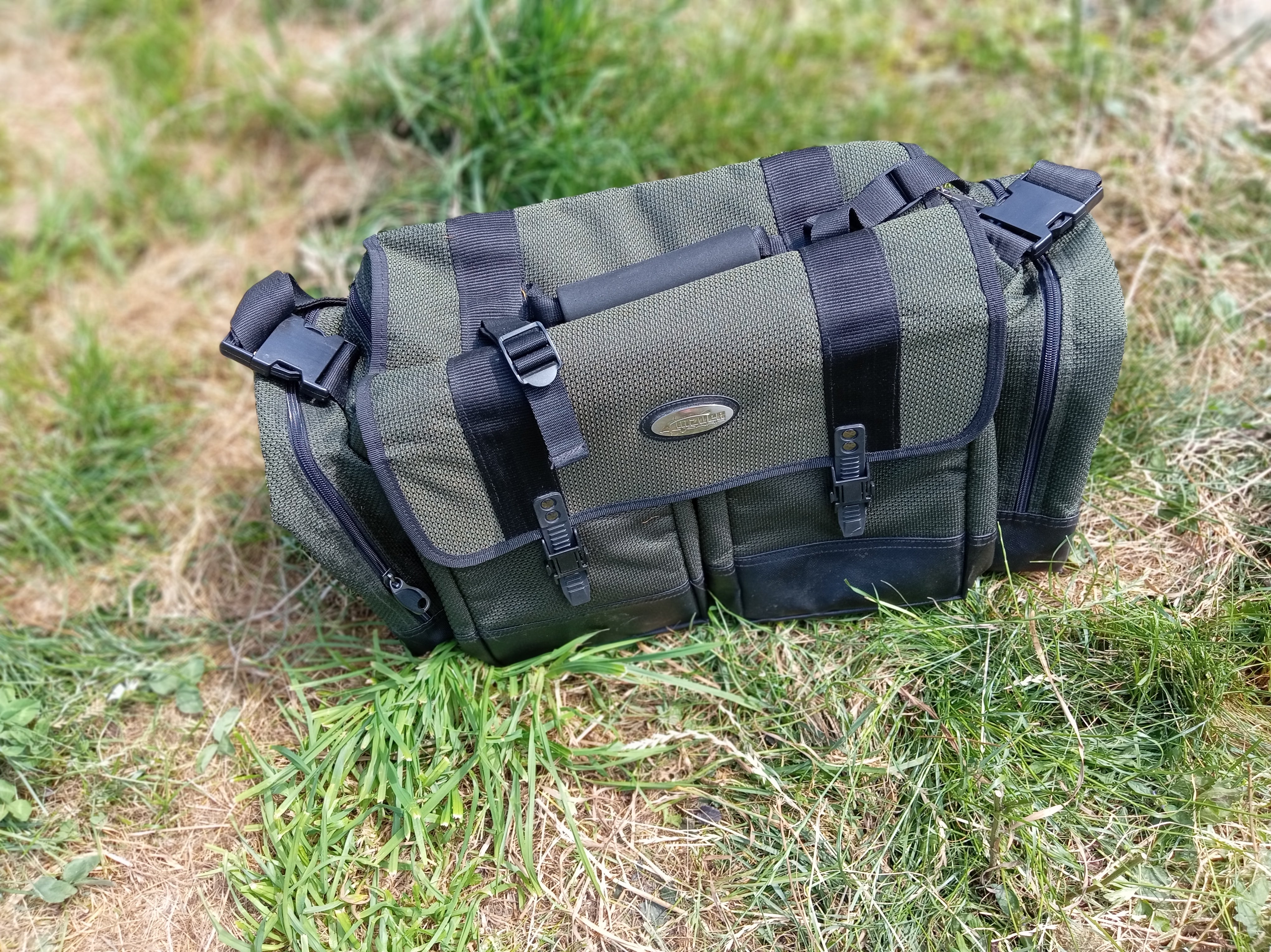 Maver Large Carp Fishing Carryall Tackle Bag Superb Used Condition