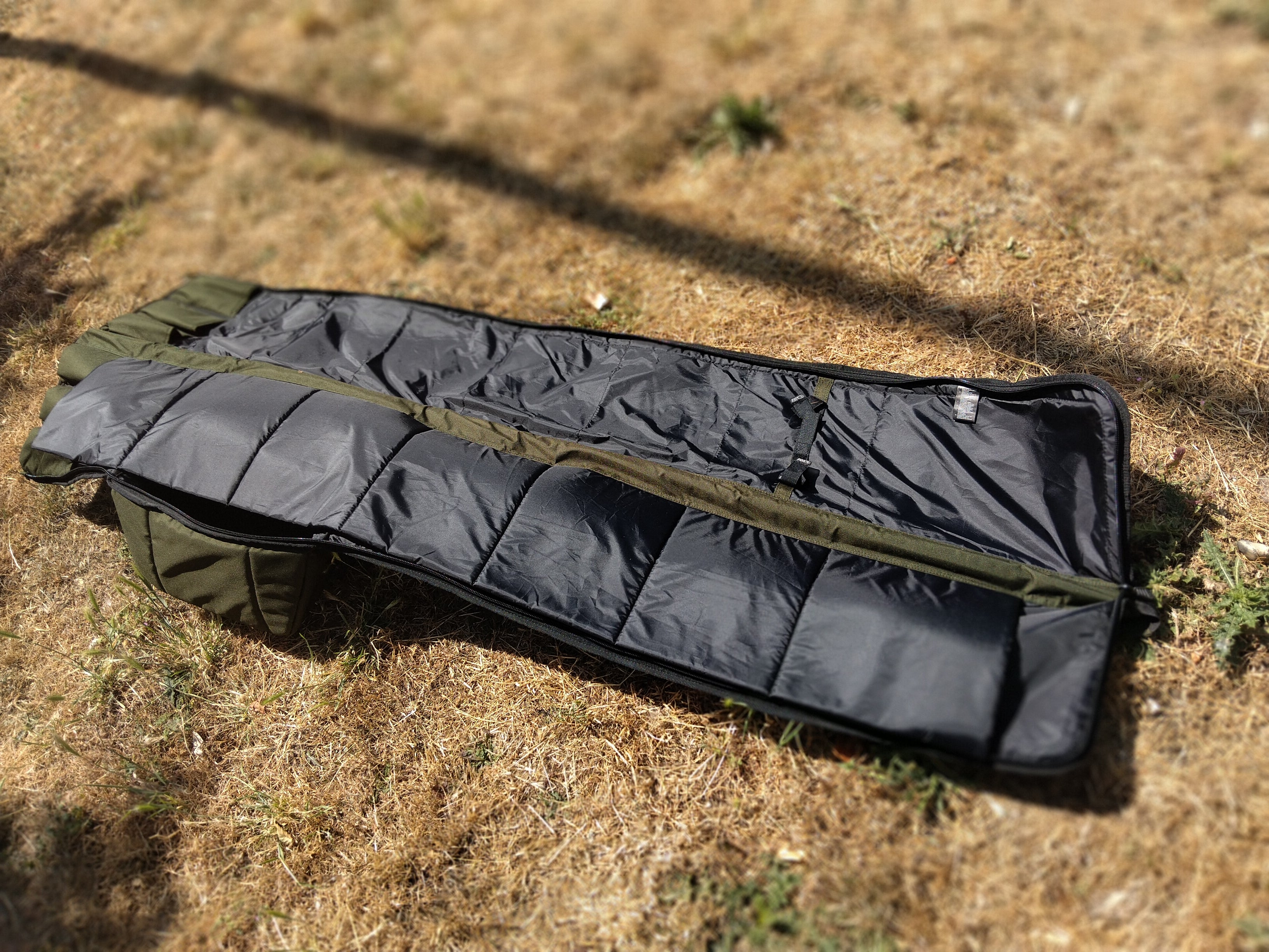 Fox R Series 12ft 3-Rod Padded Holdall Carp Fishing Luggage Big Pit Reels