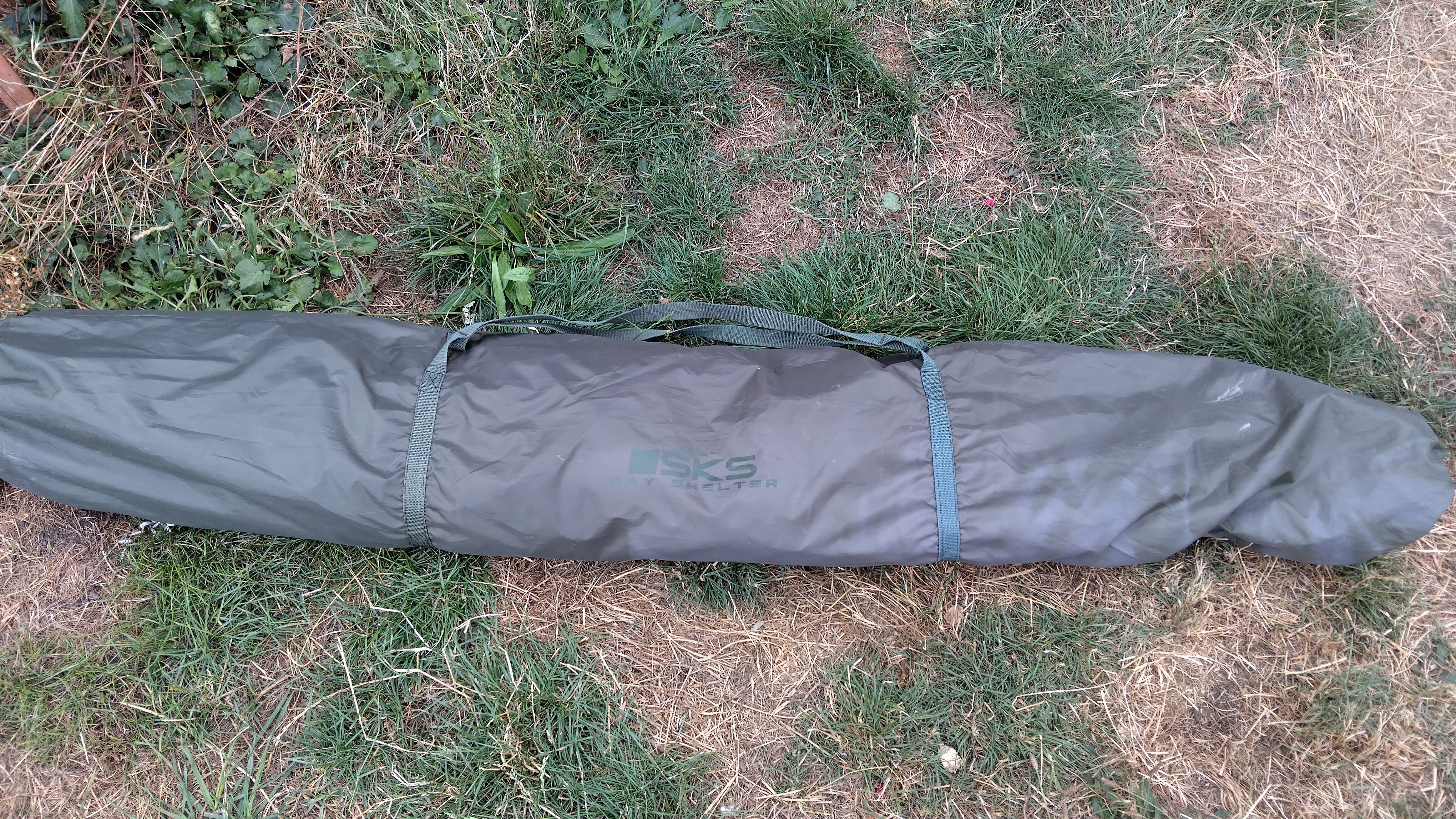 Sonik Day Shelter Lightweight Fishing Bivvy Waterproof Carp Coarse - Near Mint