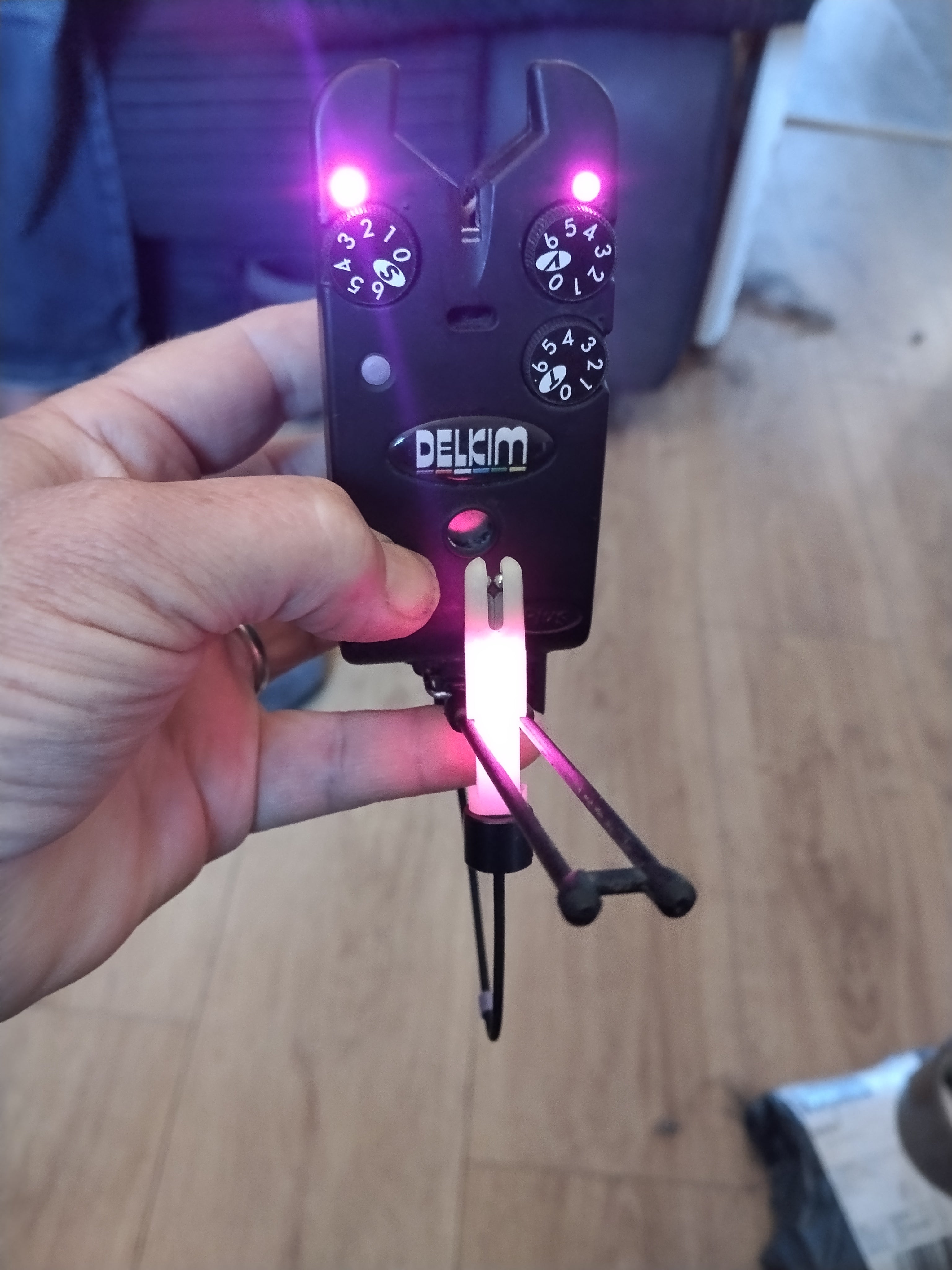 Delkim TXI Plus Bite Alarms Set of 4 with Receiver, hangers and case