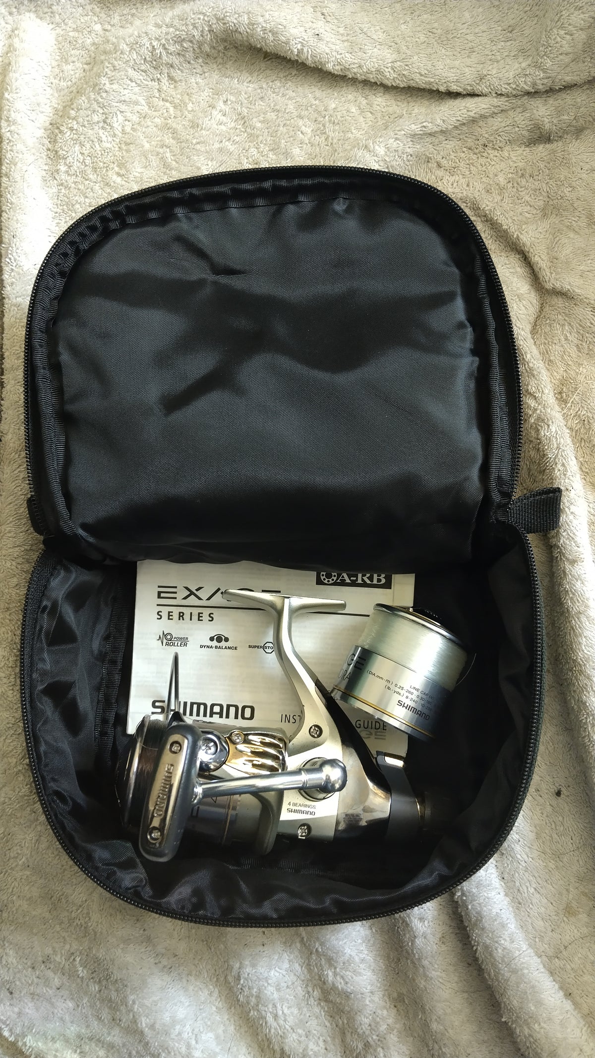 Shimano Exage 4000 Fixed Spool Fishing Reel + Spare Spool & Drennan Pouch