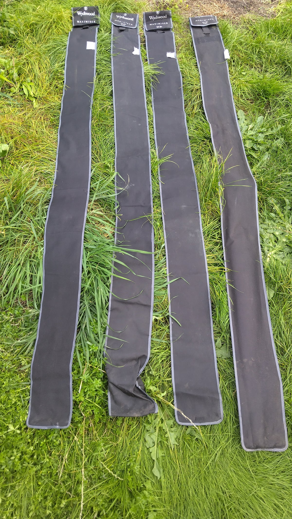 4 Wychwood Maximiser 12ft 9in 3.5lb TC Extreme Distance Carp Rods 50mm Rings