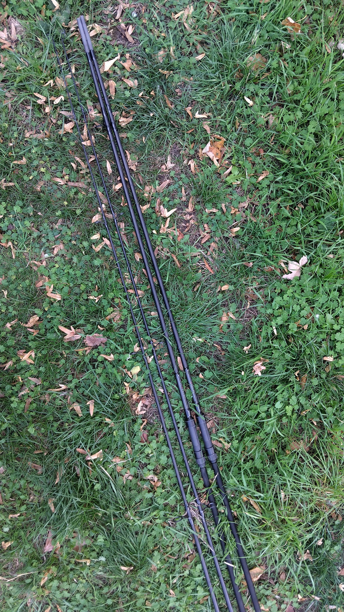 Pair Sonik Vader X 10ft 3lb TC Carp Fishing Rods with Original Bags