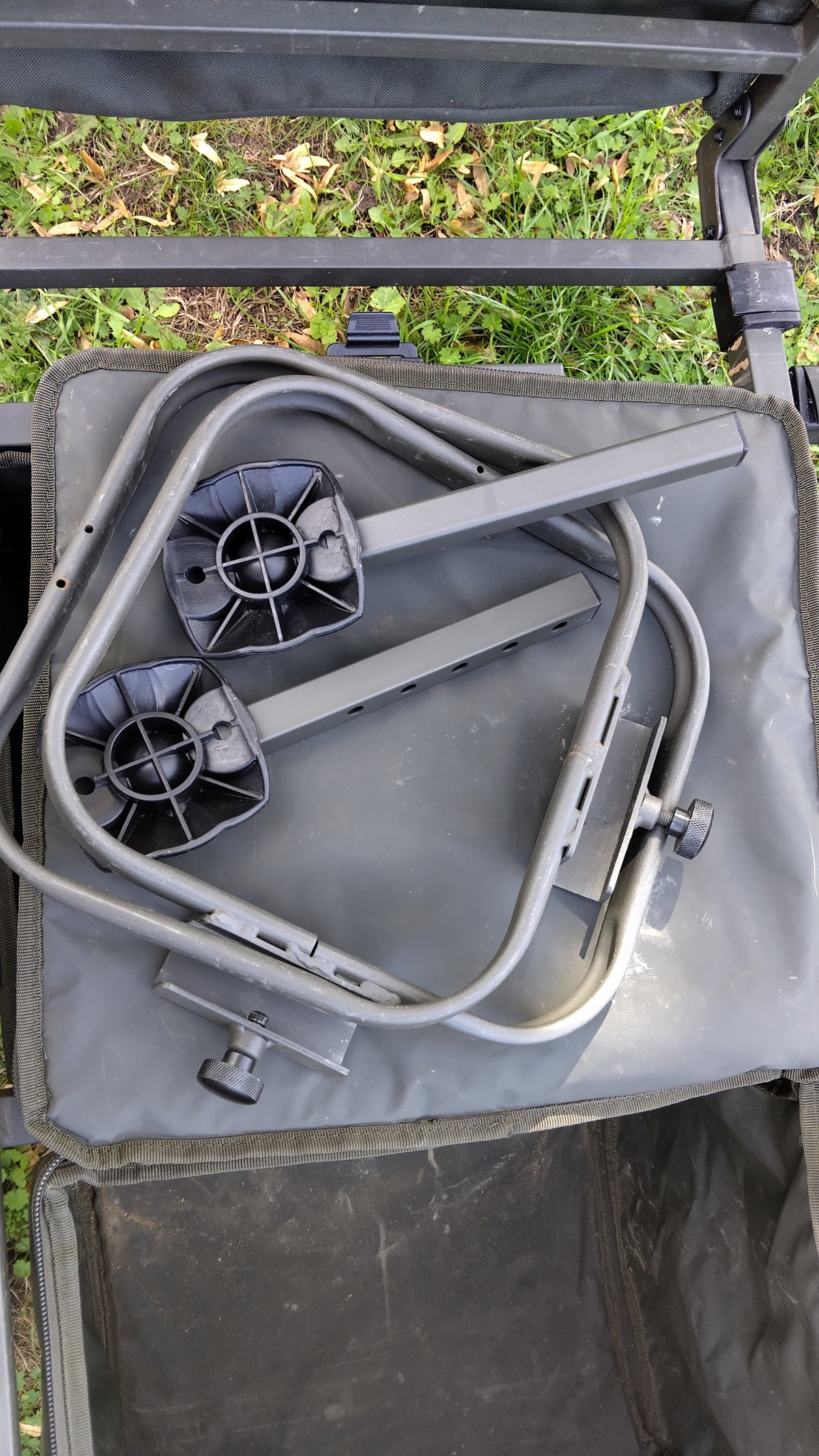 Nash Trax Evo Power Barrow - Inc All Bags + Rear Wheel Kit