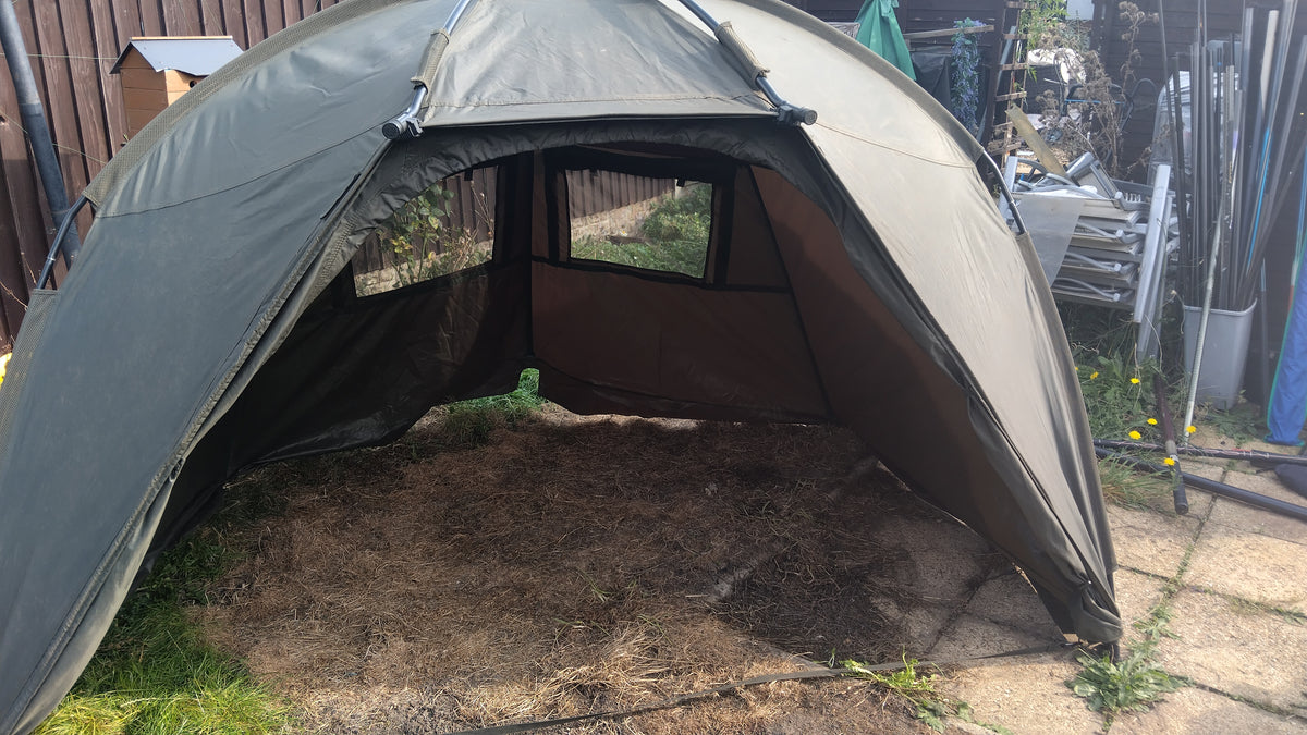 Nash Titan Hide XL Carp Fishing Bivvy Shelter + Zip-in Waterproof Front