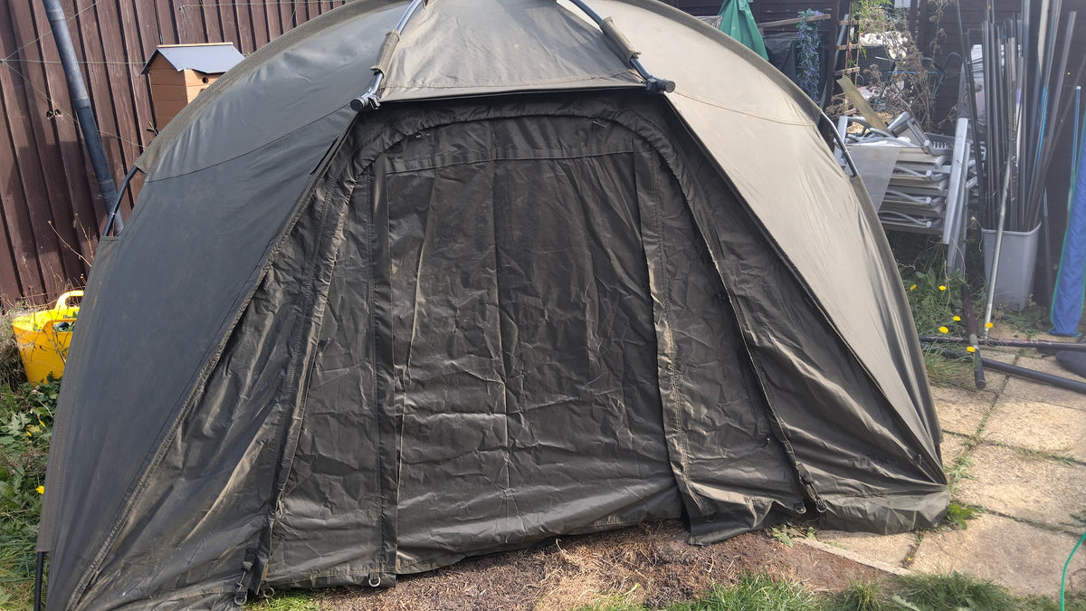 Nash Titan Hide XL Carp Fishing Bivvy Shelter + Zip-in Waterproof Front
