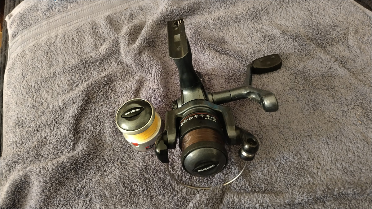 Abu Garcia Cardinal Size 2 Fishing Reel with Spare Spool Good Used Condition