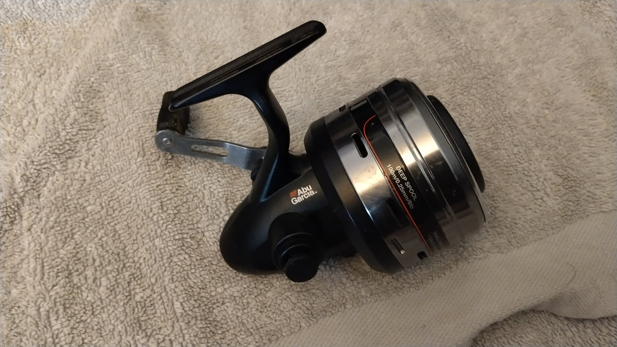 Abu Garcia 507 MK II Closed Face Reel Excellent + Spare Spools & Padded Bag