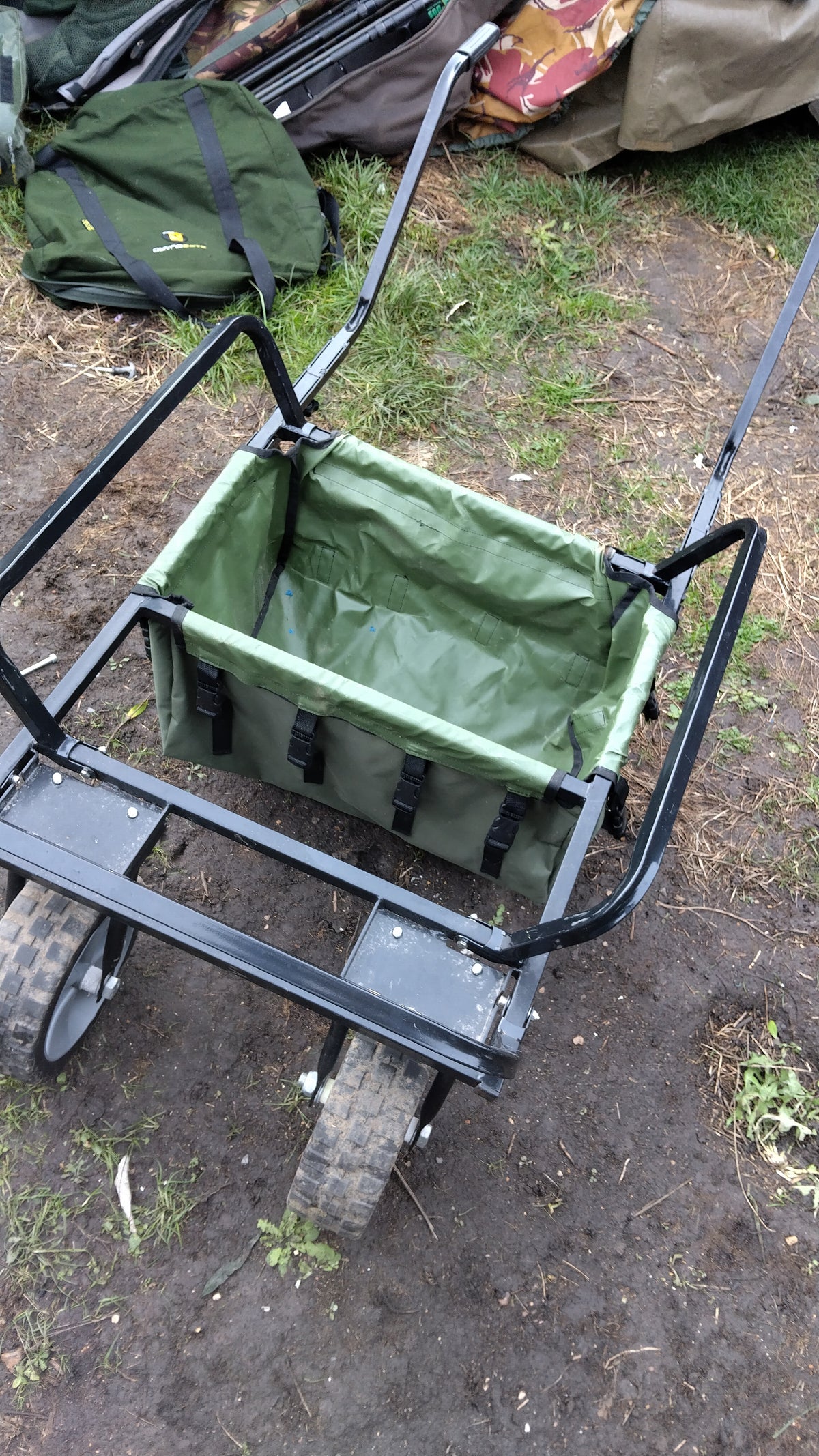 Low Profile Twin Wheel Carp Fishing Barrow with Drop-In Bag – Good Used Condition