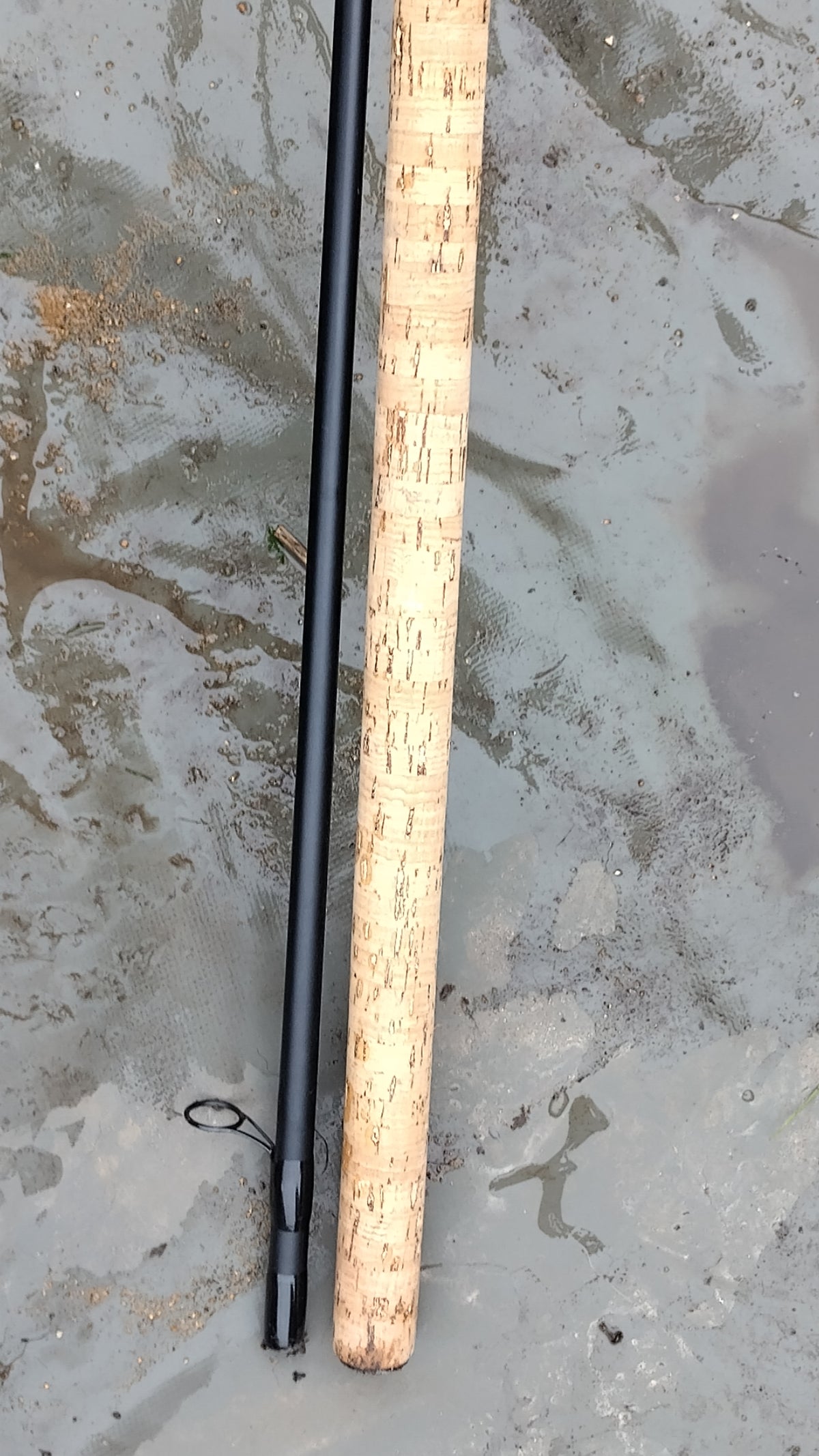 Korum Opportunist 10ft 2.25lb Specimen Rod 2 Piece Cork Handle Superb Condition